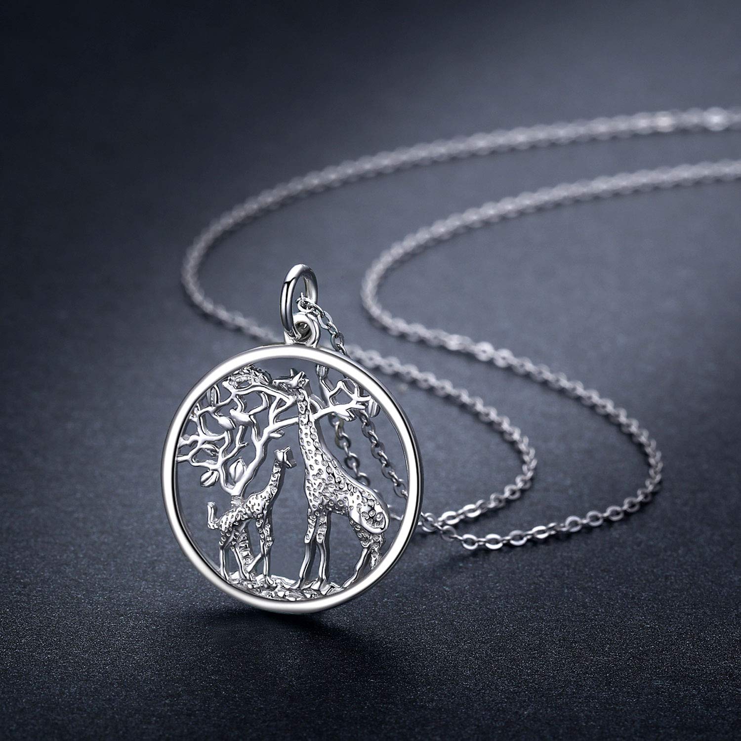 CHENGHONG Collar con colgante de plata de ley 925 con diseño de jirafa, flamenco, elefante, dinosaurio, unicornio, collar con colgante de animal familiar, joyería de animales para mujeres y mamás