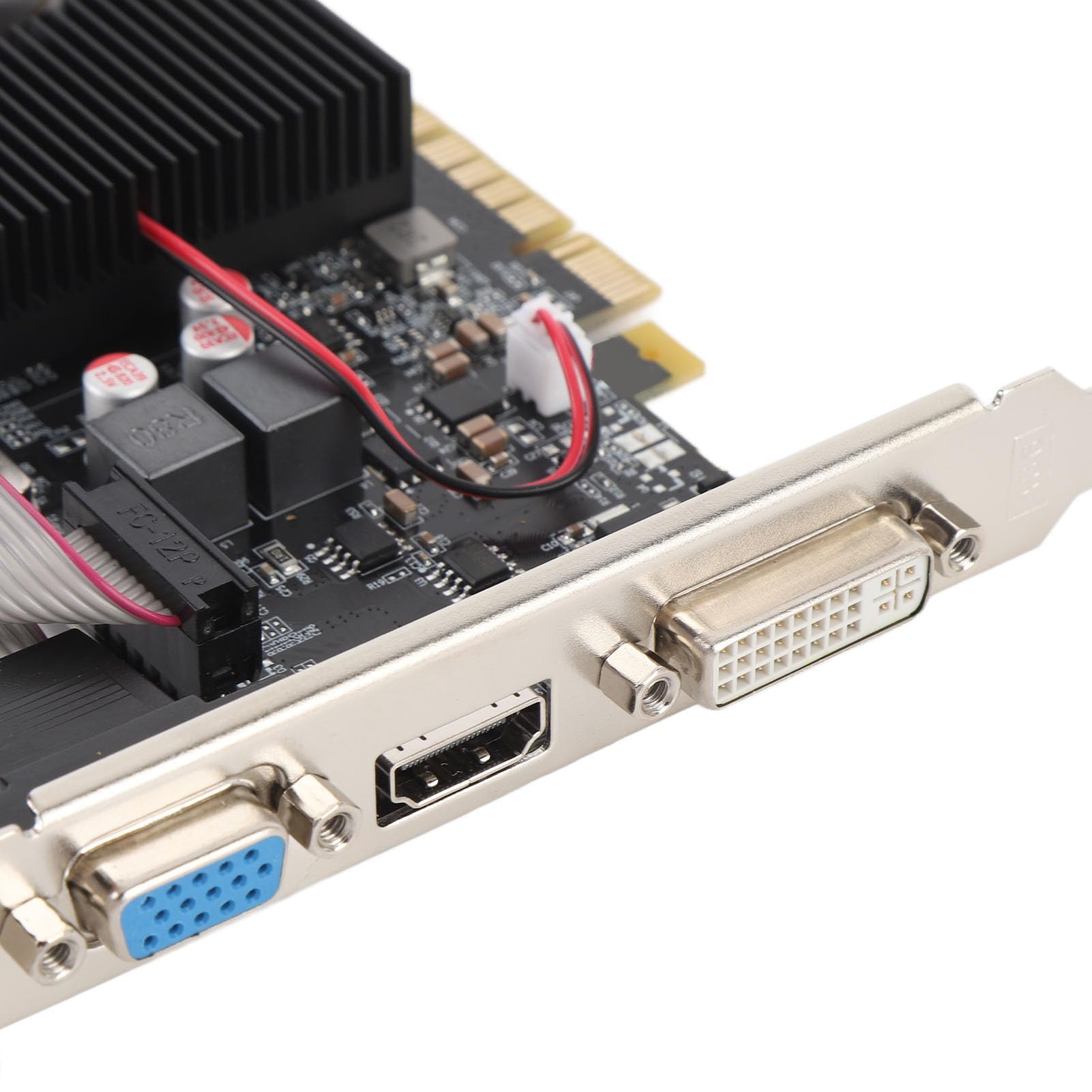 XUMIUZIY Karta Graficzna GT730 2GB DDR3 64Bit, Wysokowydajna Karta Wideo do Gier z podstawową częstotliwością 500MHz, częstotliwość Pamięci 600MHz, dla Komputerów Stacjonarnych, Obsługa