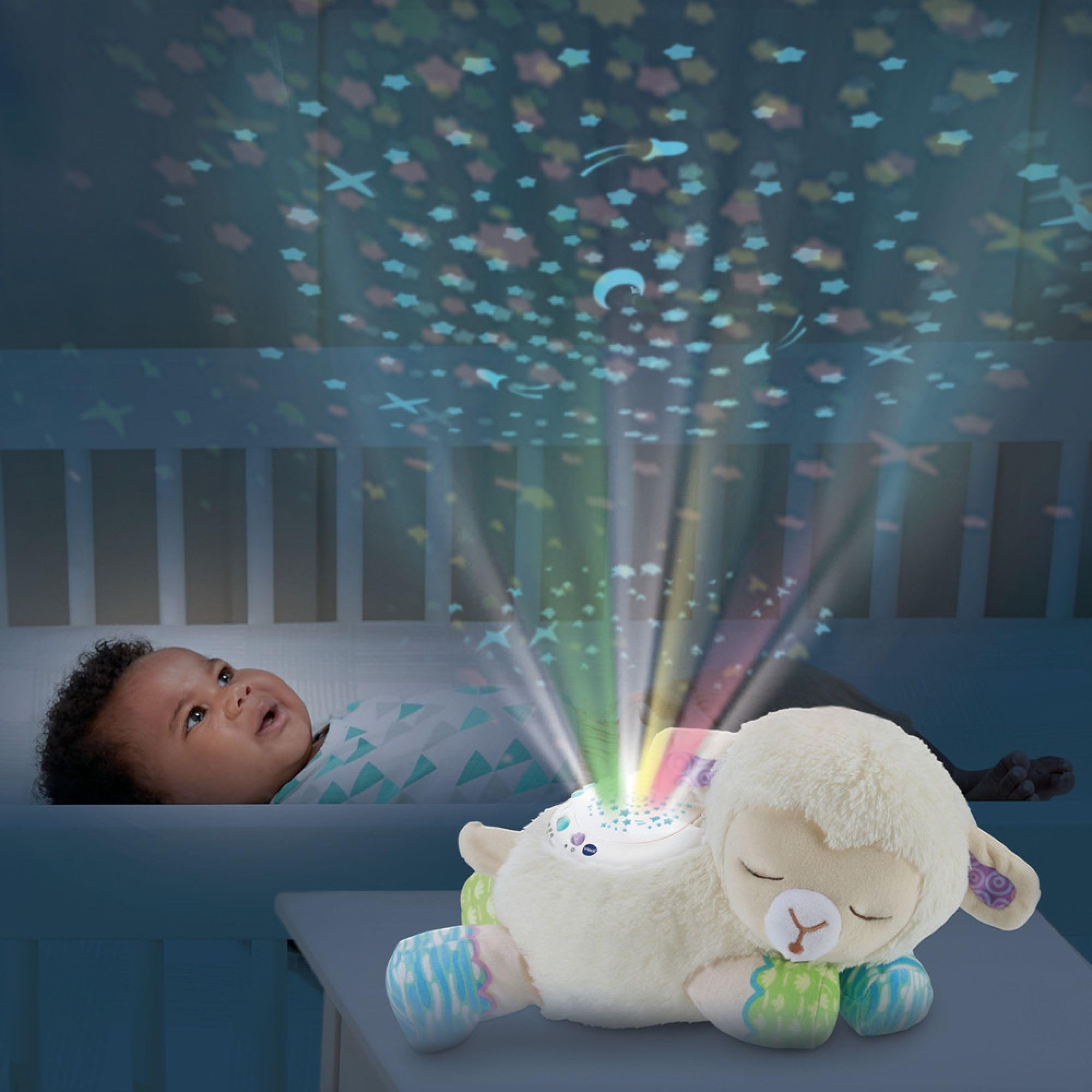 VTech - Manon, Lumi Mouton Nuit Étoilée 3 en 1, Peluche Apaisante, Veilleuse Bébé Musicale, Projection Lumineuse au Plafond, Musique Douce, Bruits Blancs, Cadeau de Naissance - Contenu en Français