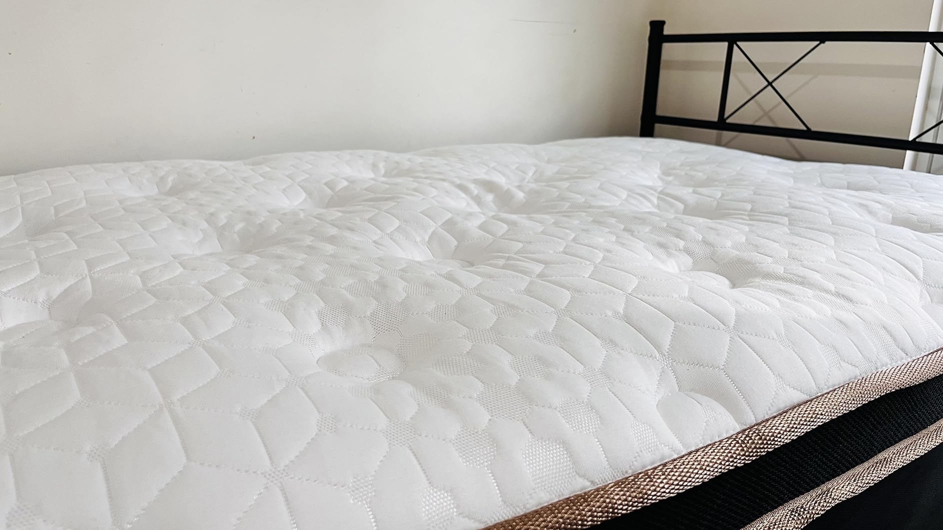 13/mo Finance BedStory King Mattress, 12 Inch Hybrid Mattress with