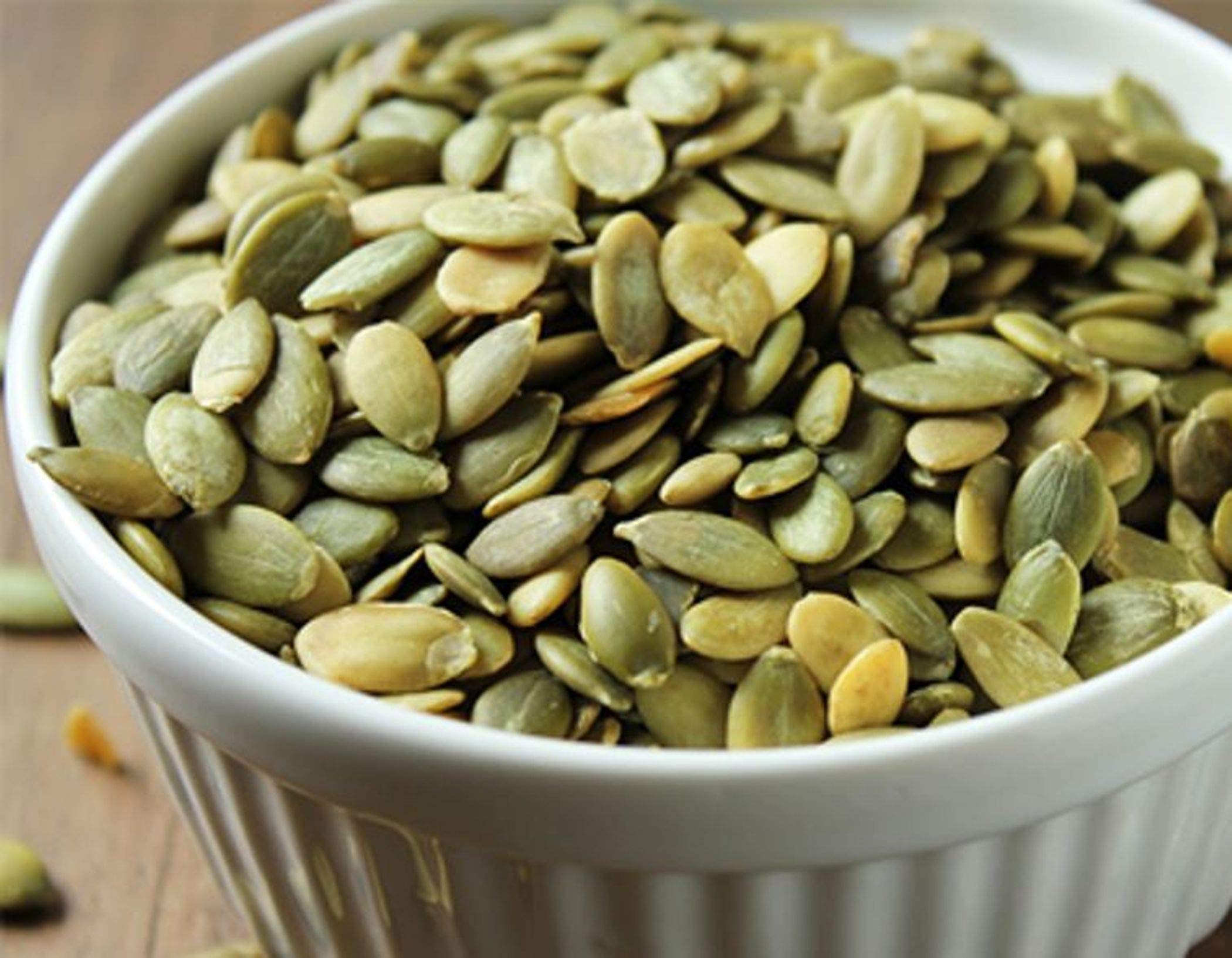 Sainik's Dry Fruit Mall Roasted Salted Pumpkin Seeds, 1kg, Rich in Protein, Dietary Fibre, Magnesium & Phosphorus, Raw & Roasted Pumpkin Seeds, Source of Iron & Zinc, Handpicked Seeds 3