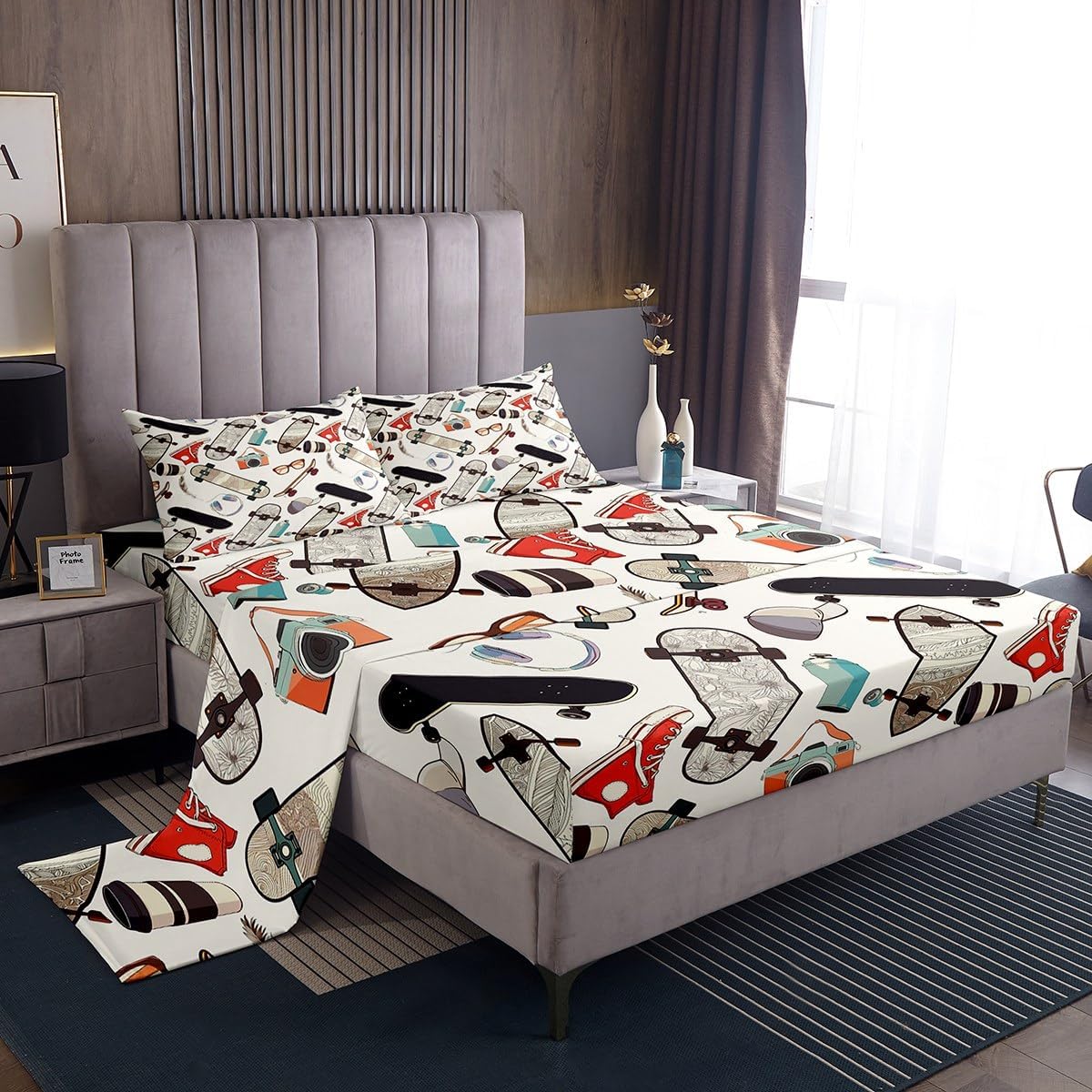 Cartoon Skateboard Sheet Set Queen Size,Hip Hop Style Bedding Set 4pcs for Kids Boys Teens Room Decor Modern Skateboarding Sports Bed Sheet Soft White Fitted + Flat Sheet with 2 Pillowcases
