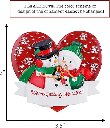 Miniatura 7 de Adorno personalizado de compromiso de nuestra primera Navidad 2023  Anillo de compromiso de diamantes en caja roja para el árbol de Navidad  She