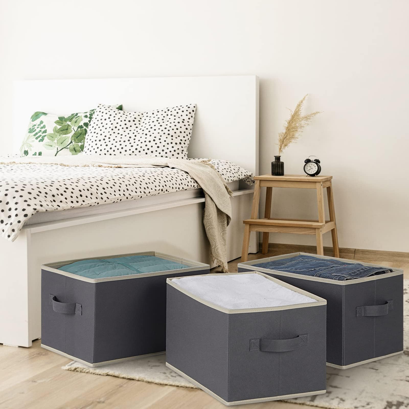 Amazon｜収納ボックス 4個セット 幅36×奥行25×高さ22cm 折り畳み 収納