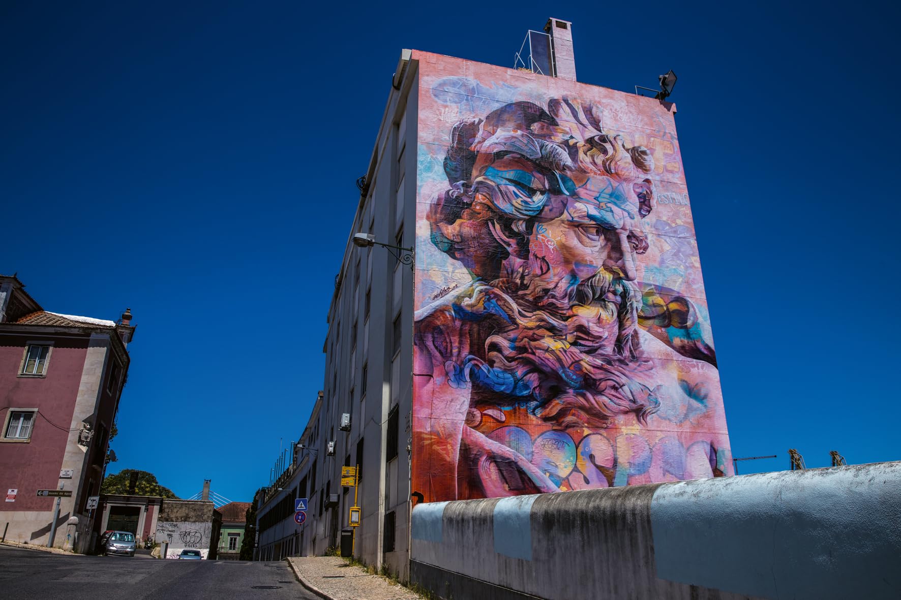 Masters of Street Art: Art without a Frame