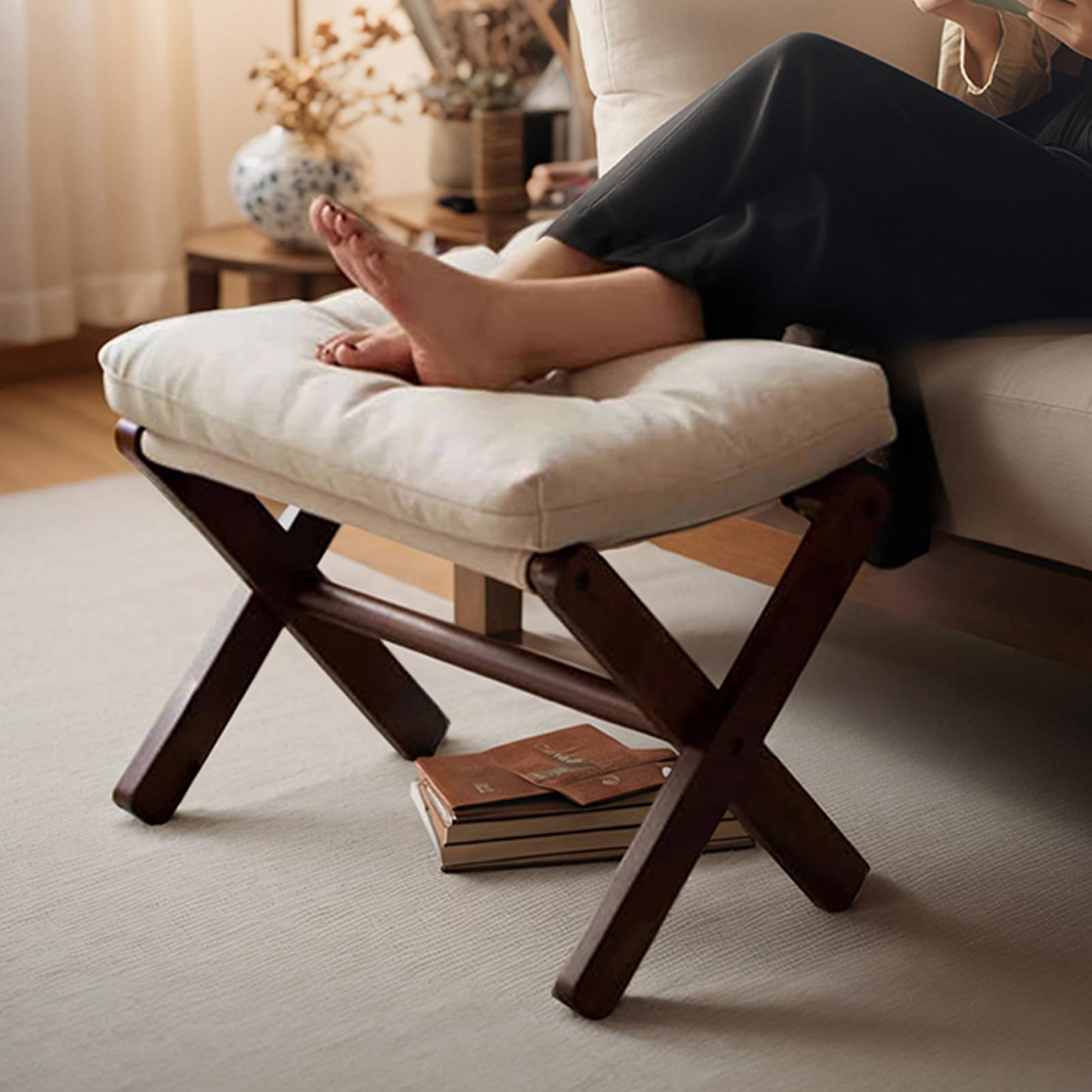 Tabouret rembourré pliant gain de place pour petits espaces
