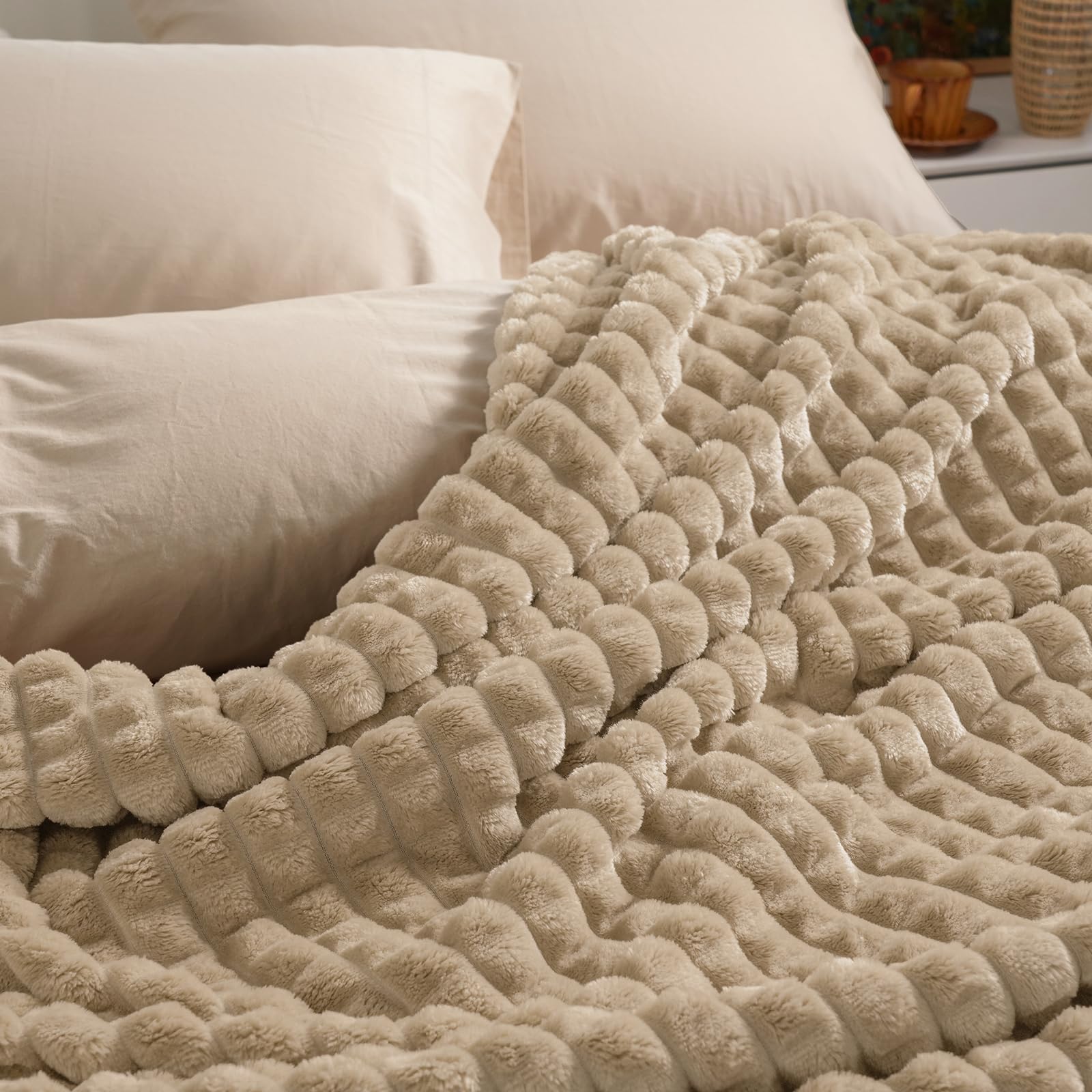 phf luxury soft fleece blanket king size, no shed no pilling, 380gsm fluffy cozy throw blankets for bed, 108"x90",lightweight warm bedding for home decor, ideal gift for women, taupe