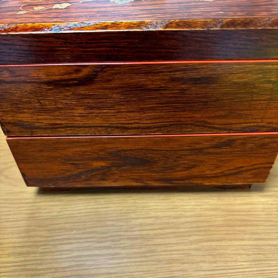 レトロ 四段重箱 重箱四段 春夏秋冬 一段セパレート 御節 漆器 蒔絵 黒