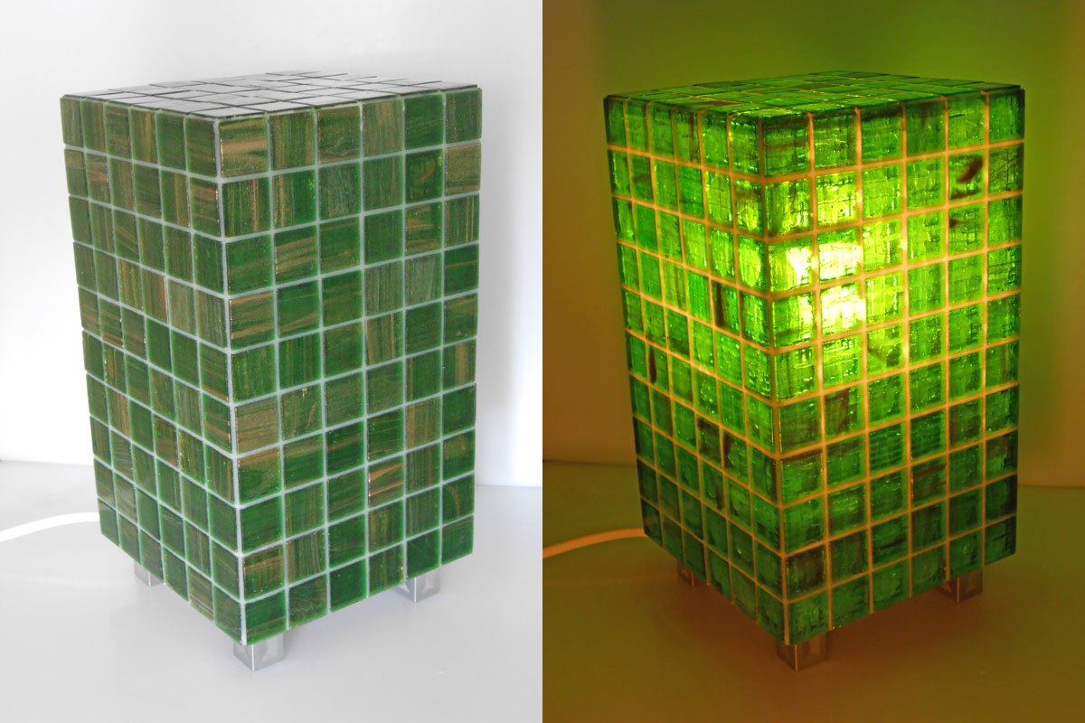 GUIZZO Creart - Lámpara de mesa de cristal de Murano con mosaico, lámpara de mesita de noche para dormitorio y salón, Abat Jour de mesilla y lámpara de salón para decoración del hogar - Esmeralda, 13 x 13 x 24 cm
