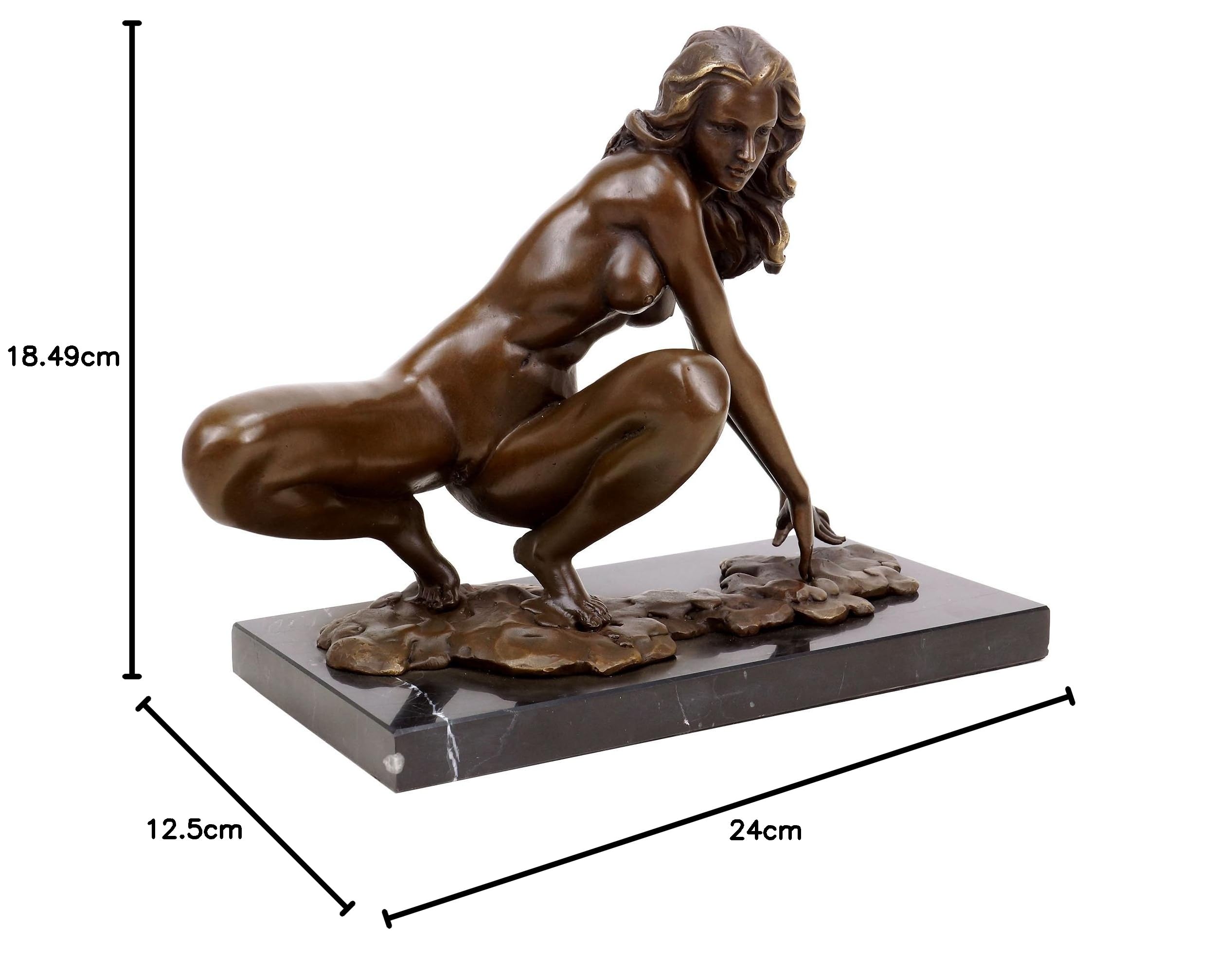 Kunst & Ambiente - Erotik Skulptur - Hockende Amazone - Aktbronze - signiert Césaro - Erotik Akt - Sexy Bronzefigur - Sexy Figuren Kaufen