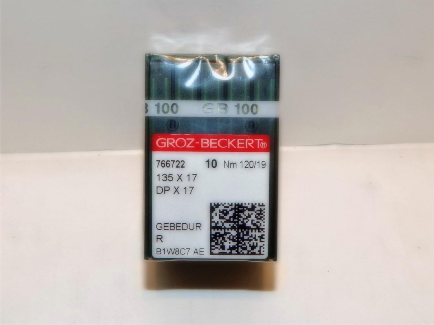 100 GROZ-BECKERT GEBEDUR 135X17 DPX17 TITANIUM SEWING MACHINE NEEDLES (90/14)