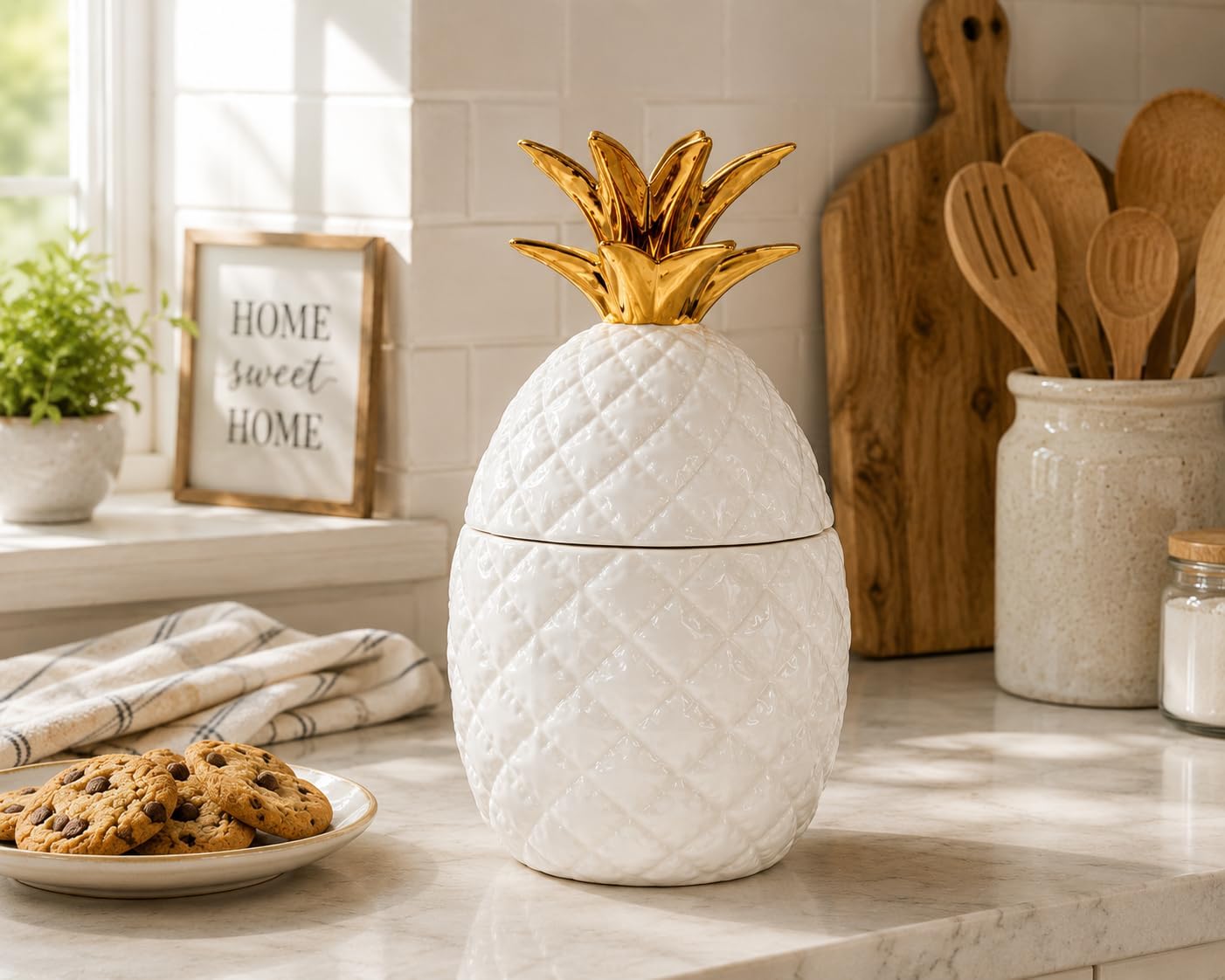 Comfy Hour 9.3 inches Height, Ceramic Pineapple Cookie Jar, Decorative White and Gold Kitchen Canister, Tropical Modern Farmhouse Countertop Storage Container, Artisan Crafted Home Decor, 1 Unit