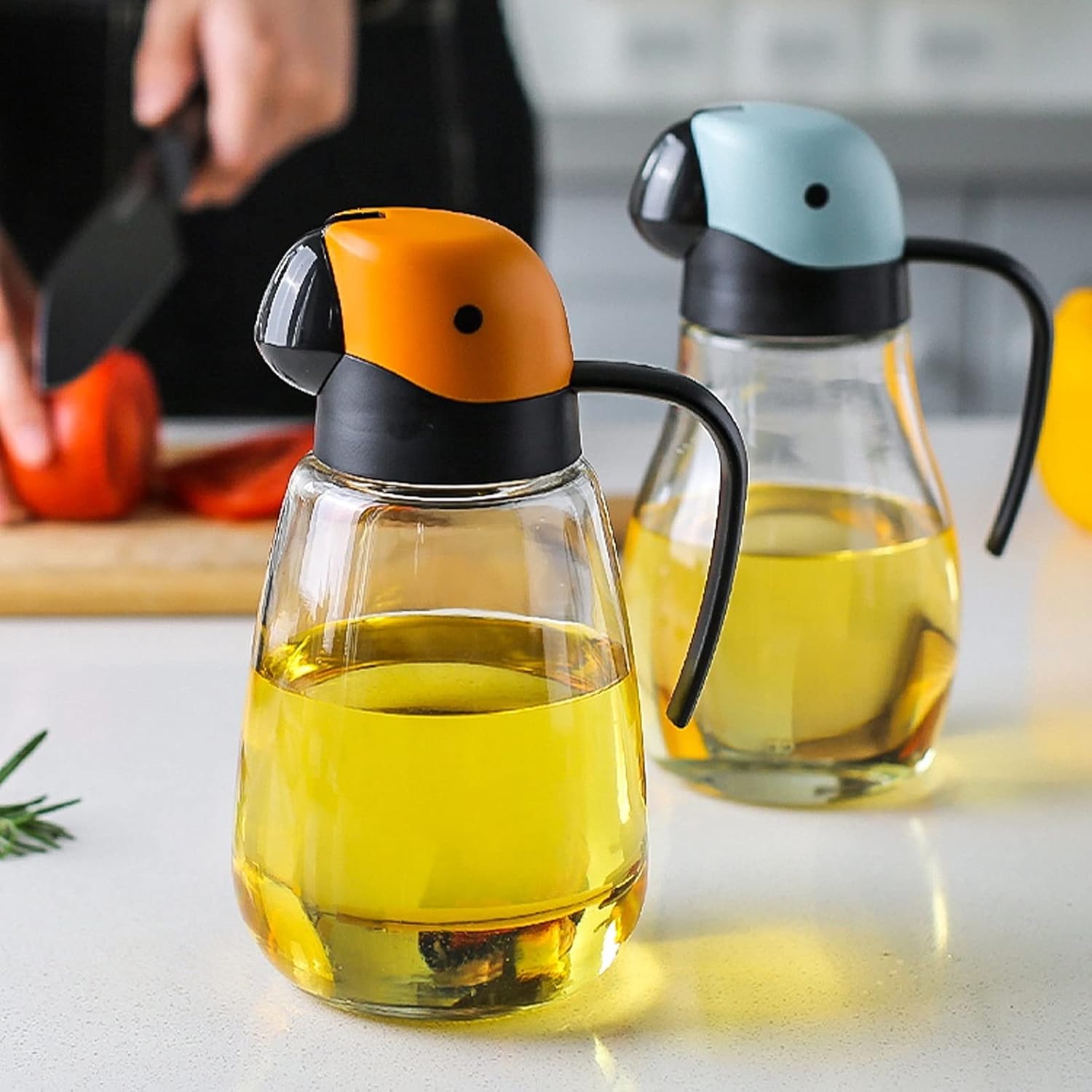 oil bottle Multicolor Glass Oil Dispenser with Mouth and Handle Kitchen Cute Oil Bottle with Automatic Opening and Closing Oiler Seasoning Bottle oil sprayer(Color:D,Size:Small)