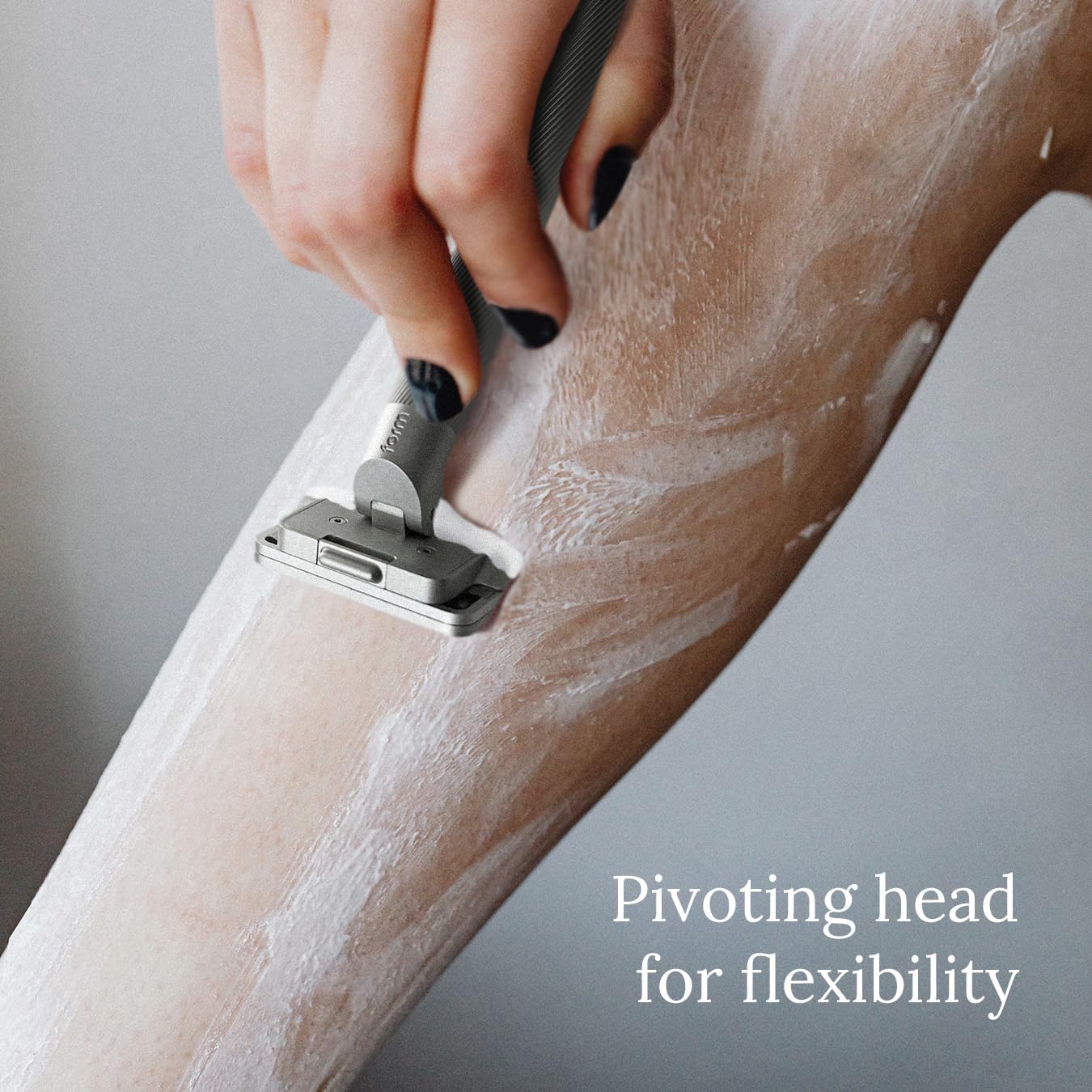 Form Razor | Aluminum Dual-Blade Safety Razor with 10 Single-Edge Blades | Eco-Friendly and Cost-Efficient Shaving Solution For Men and Women (Silver)