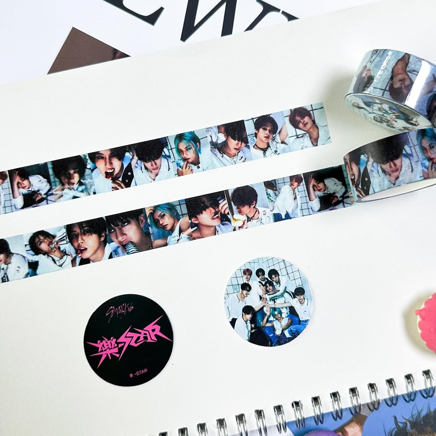 KPOPBTS Stray Kids 樂-Star Gift Box Set Laptop Stickers, Lanyards, Photocards, Keychain Gift Merchandise for SKZ Fans