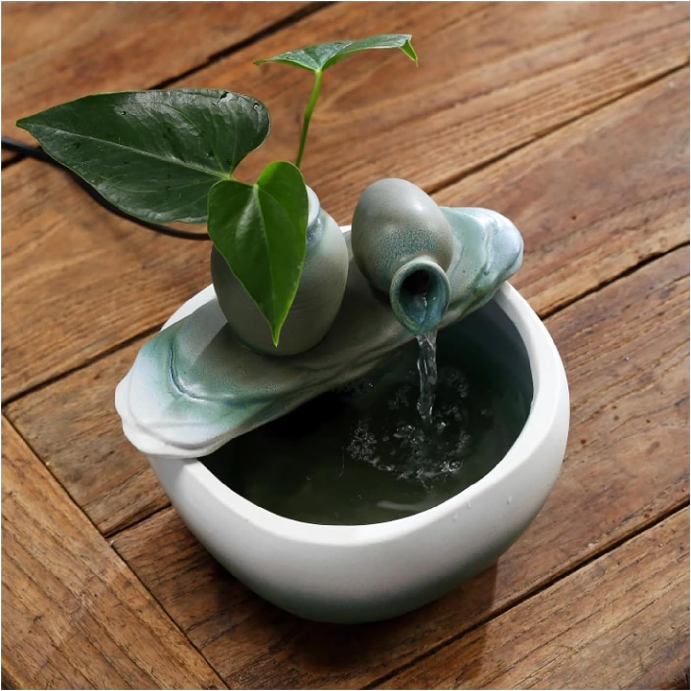Tabletop Fountain Small Water Dispenser, Fountain Decoration, Living Room Recycling, Office Desktop Decoration, Ceramic Fountain Decoration Tabletop Water Fountain
