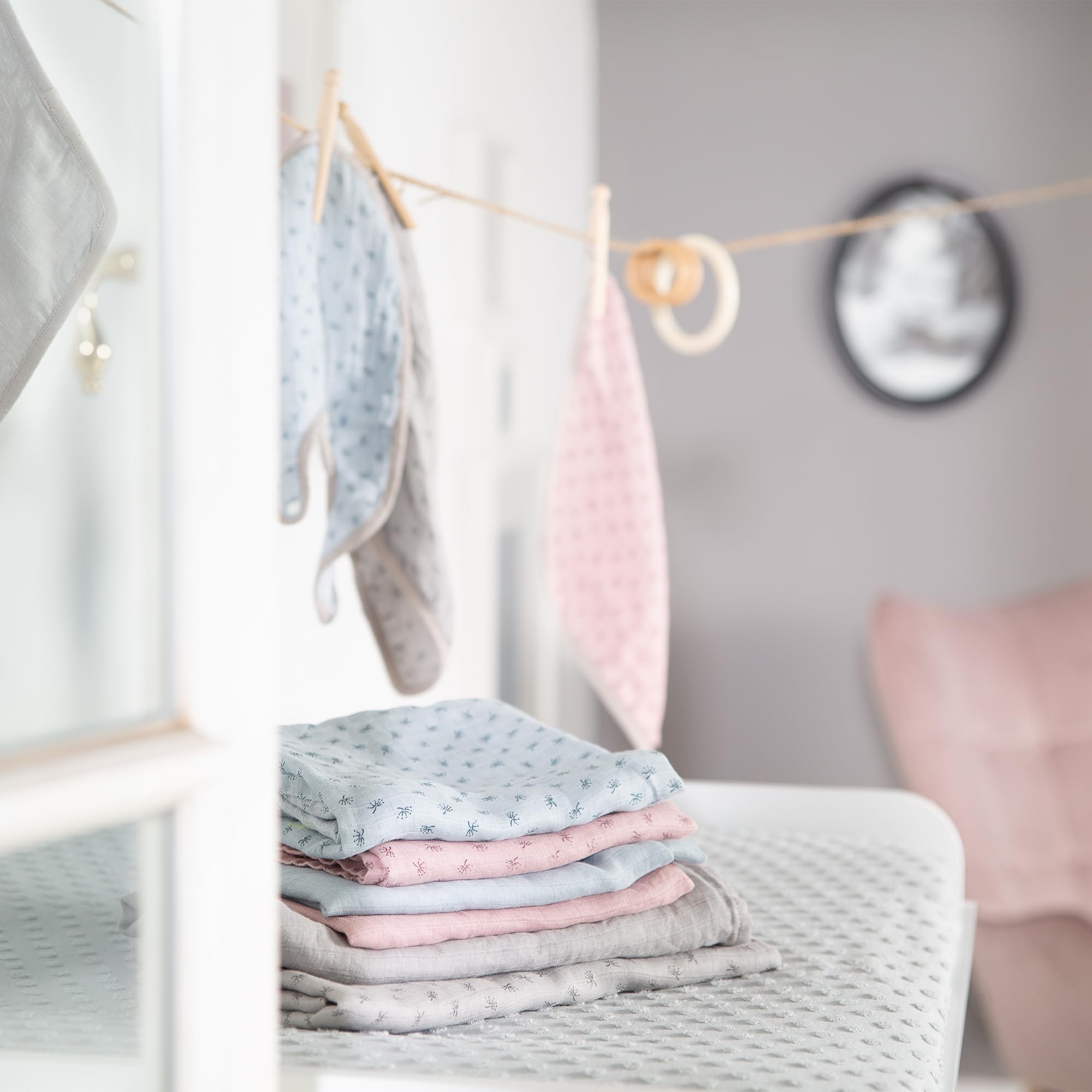 roba Lil Planet Nursing Blanket - 120 x120 - Oeko TEX and GOTS Certified Organic Cotton - 2 Pieces - Pink/Mauve - Image 4