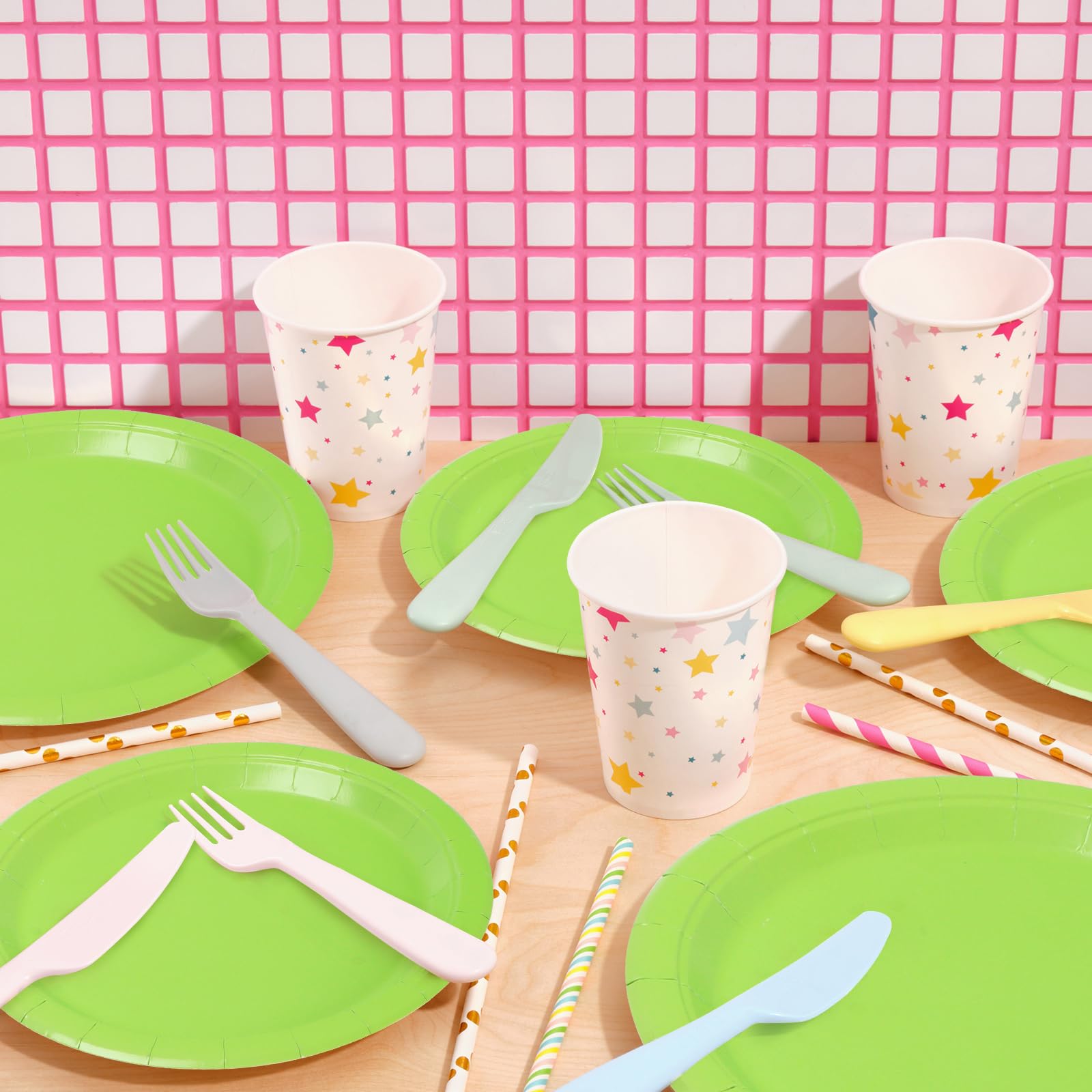 Lot De 48 Assiettes En Carton Marron 17,8 Cm - Idéales Pour Fêtes Prénatales, Mariages, Anniversaires Et Snacks - Décorations Festives Marron Clair - 9