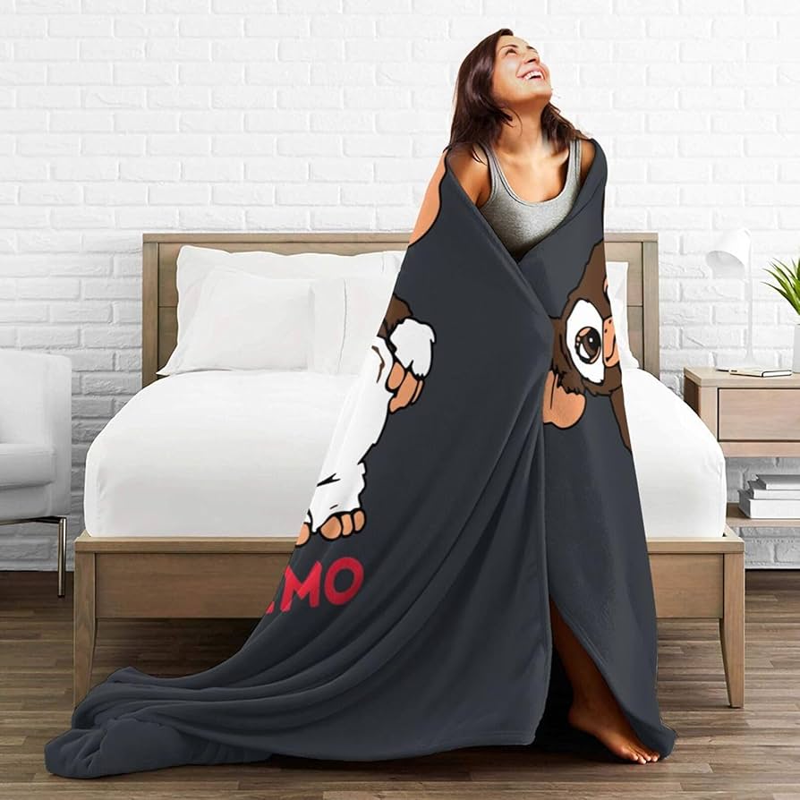 Amazon｜毛布 ブランケット グレムリン ギズモ ひざ掛け フランネル