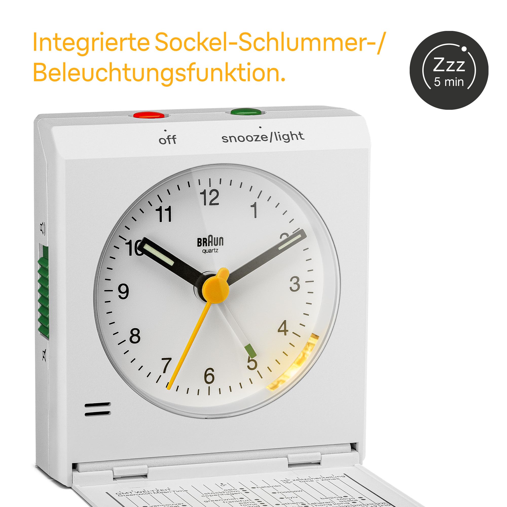 Braun klassischer analoger Reisewecker mit Schlummerfunktion und Licht, Vintage-Design, kompakte Größe, Klappdeckel mit Weltzeitzonenkarte, leises Quarzwerk, Crescendo-Piepton-Alarm in Weiß, BC05W.