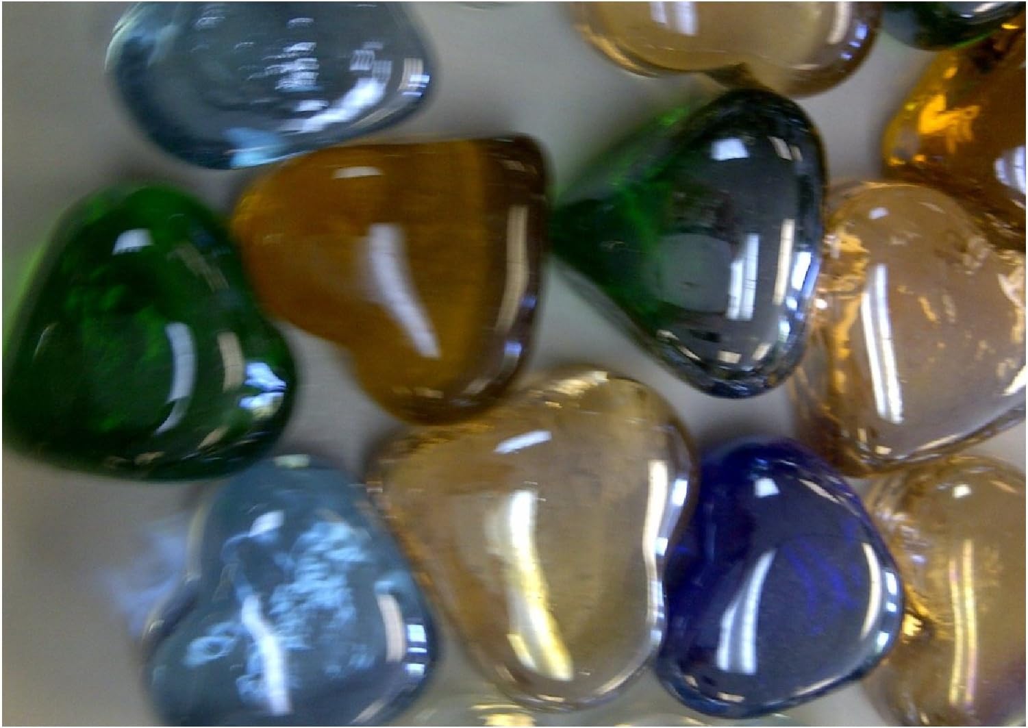 TBC "HEARTS" Decorative Glass Gems: NEW STYLE Beautiful HEART Shape Large Assorted Mixed Color Gem Stones. 100% Glass Hearts Shape Stones. Beautiful Table Scatters, Vase Fillers, Use in Floral Arrangements, Aquariums, Wet or Dry. Great for Eye Catching Centerpiece, Also Great with LED Lights.