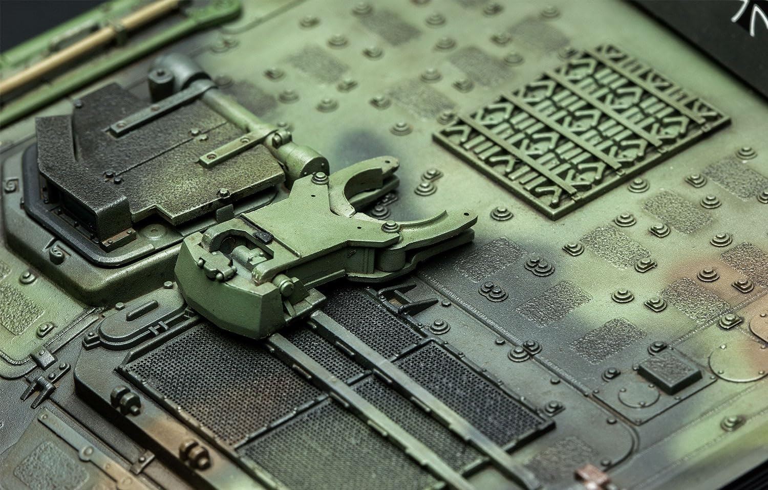 MENG TS012 1/35 Bundeswehr Panzerhaubitze 2000 - Self-Propelled Howitzer