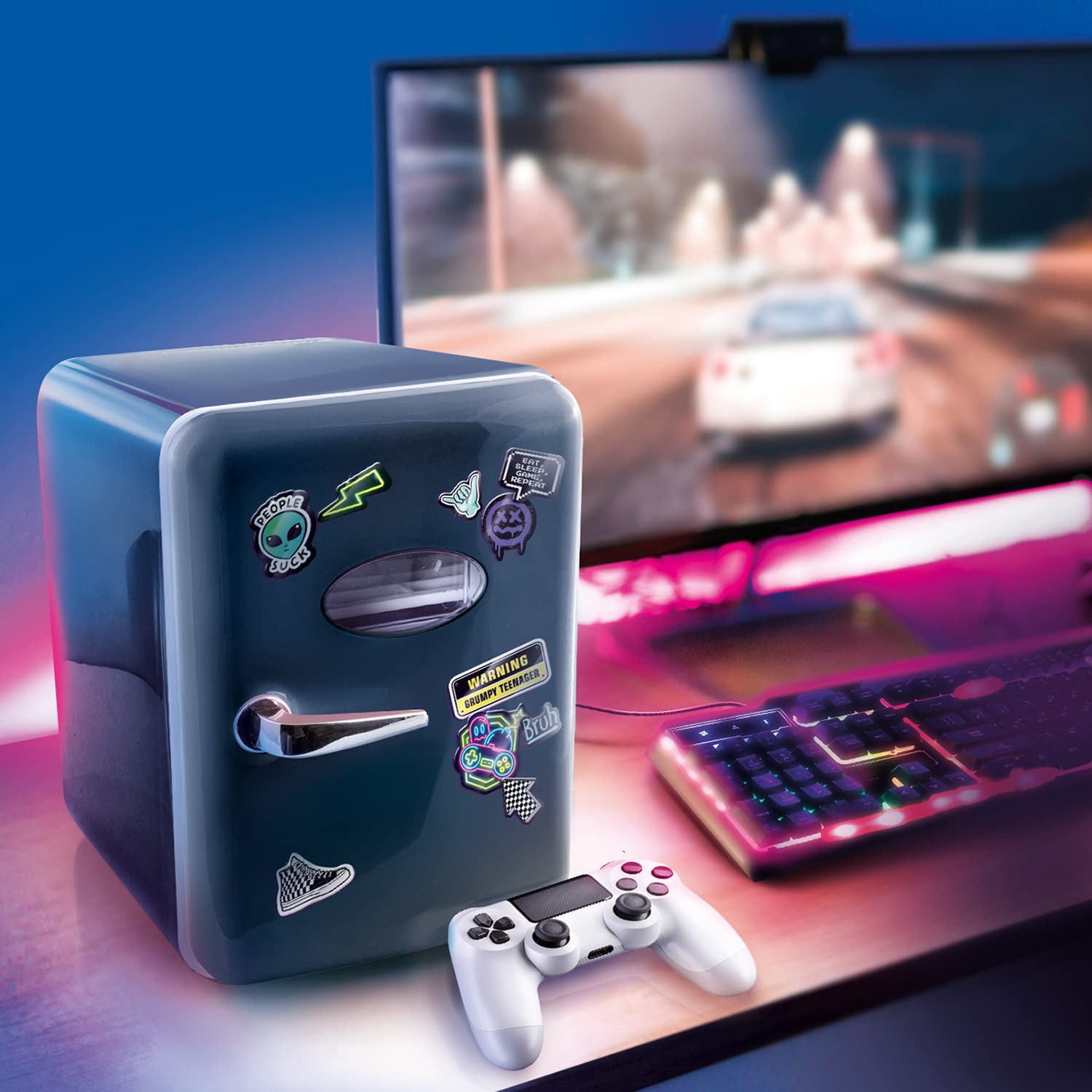 So Chill Black, 4L, cavo, utilizzare mini frigo, giocatori, studenti, viaggi a casa/auto/Hangouts + altro, alimentazione USB, adesivi inclusi, 6 lattine