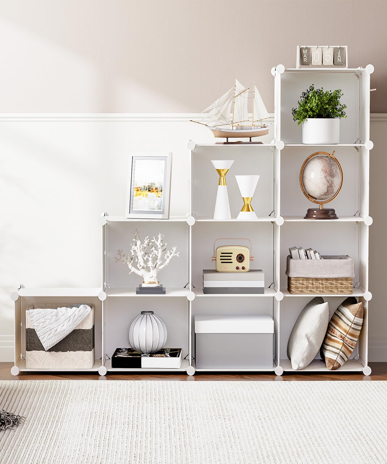 HOOBRO Mueble Zapatero, 10 Compartimentos, Modular Zapatero, Estantería de Plástico, con Puerta, Compartimento 40 x 30 x 30 cm, para Salón, Pasillo, Entrada, Dormitorio, Blanco EWT210SC01