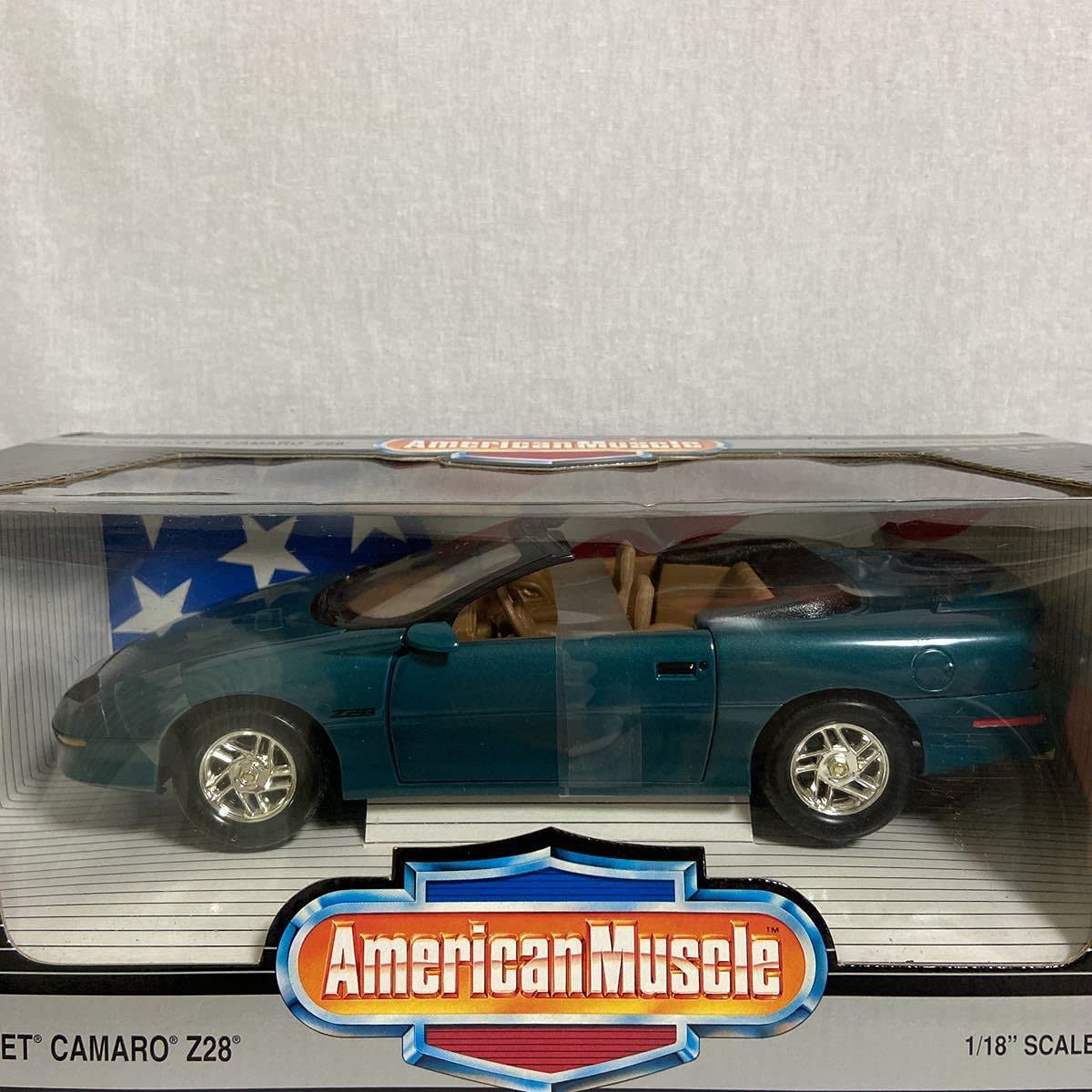 Amazon | ERTL 1/18 Chevrolet Camaro Z28 1996年 アーテル シボレー