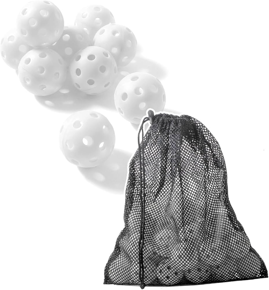 バッティングネット　穴あきボール、ボール投げ機付き バッティングネット 穴あきボール、ボール投げ機付き