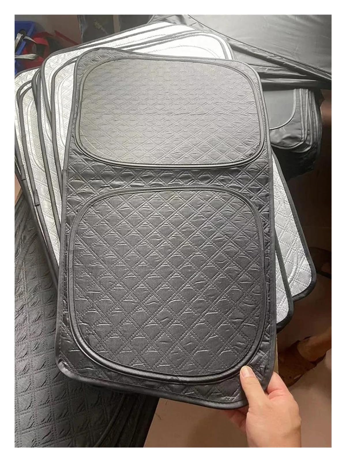Parasole Auto Parabrezza Interno Per Tesla Per Model Y Parasole Argento Sia Anteriore Che Posteriore Sinistro E Destro Parasole Isolamento UV Parasole(4p side window)
