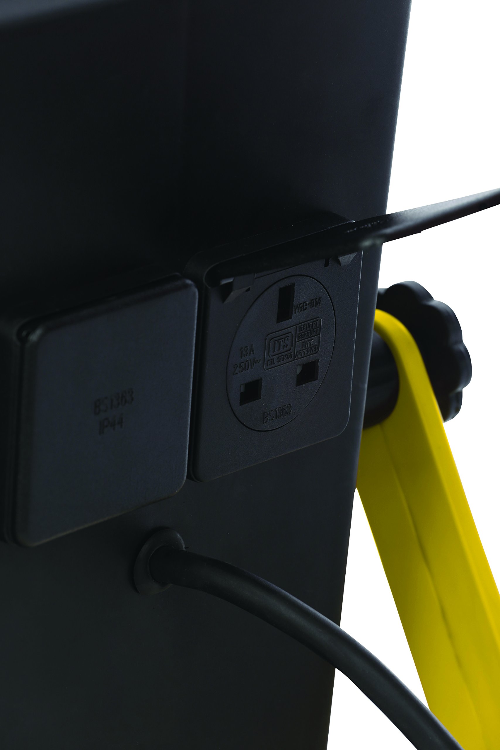 Stanley 31325 - Foco LED (50 W, 4000 lúmenes), color amarillo y negro