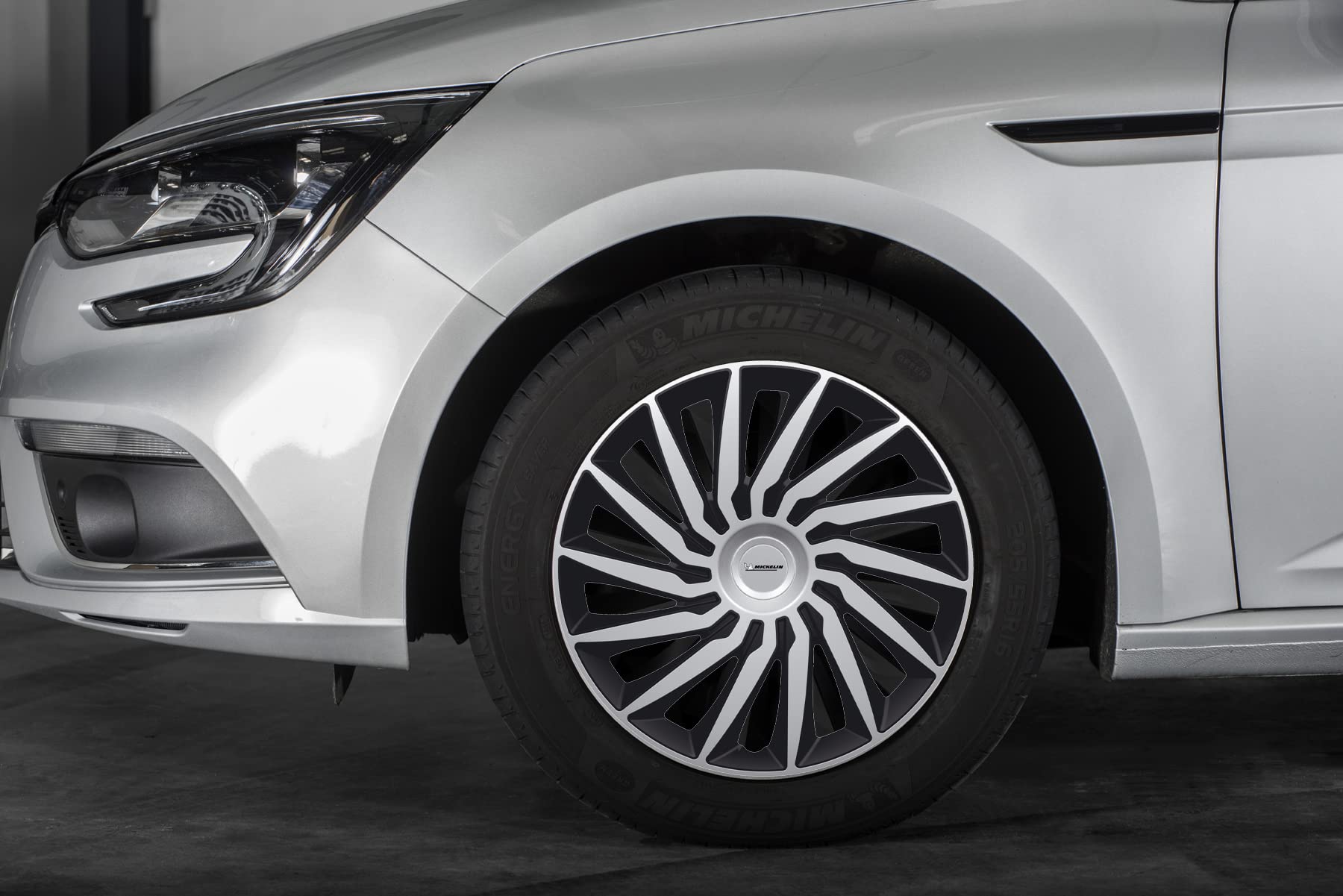 MICHELIN 4 kołpaki na koła NVS KENDO Black Silver 15"