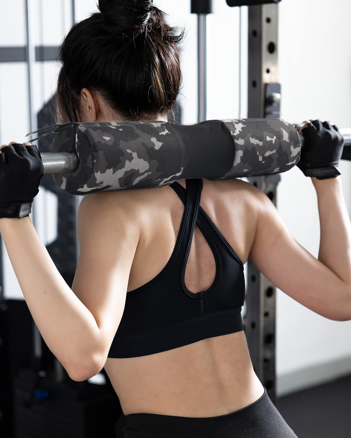 Amazon | バーベルスクワットパッド ナイロンパッド 滑り止め 厚手の