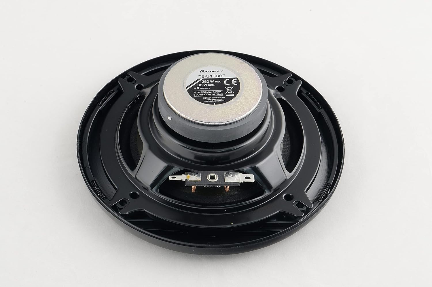 Pioneer TS-G1330F speaker back view