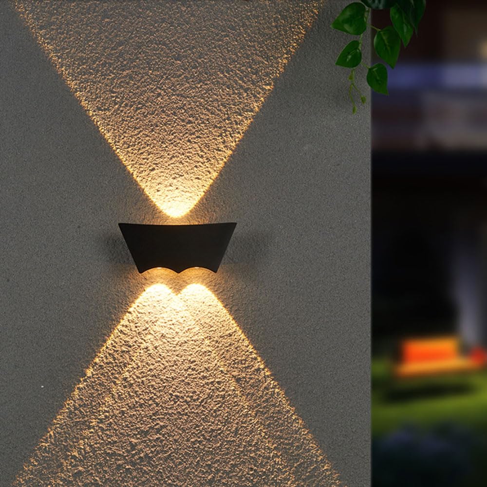 Aluminiowa lampa ścienna, czarne kinkiety zewnętrzne, kreatywna latarnia ścienna LED 6W, nowoczesne i proste kinkiety ścienne, ciepłe światło 3000K kinkiety do wnętrz i na zewnątrz