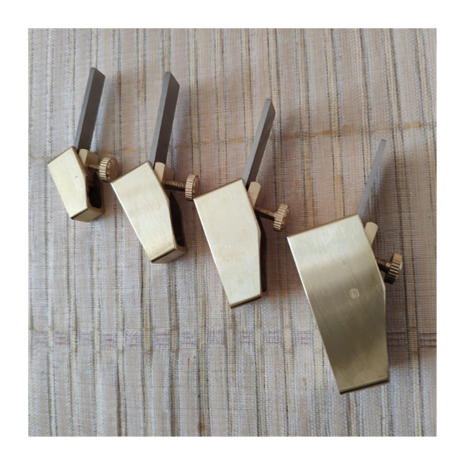 BOLZAN WZUNHUANG 4 stücke Verschiedene größe Flache Bottom messingflugzeuge Violin/Cello Machen Tools