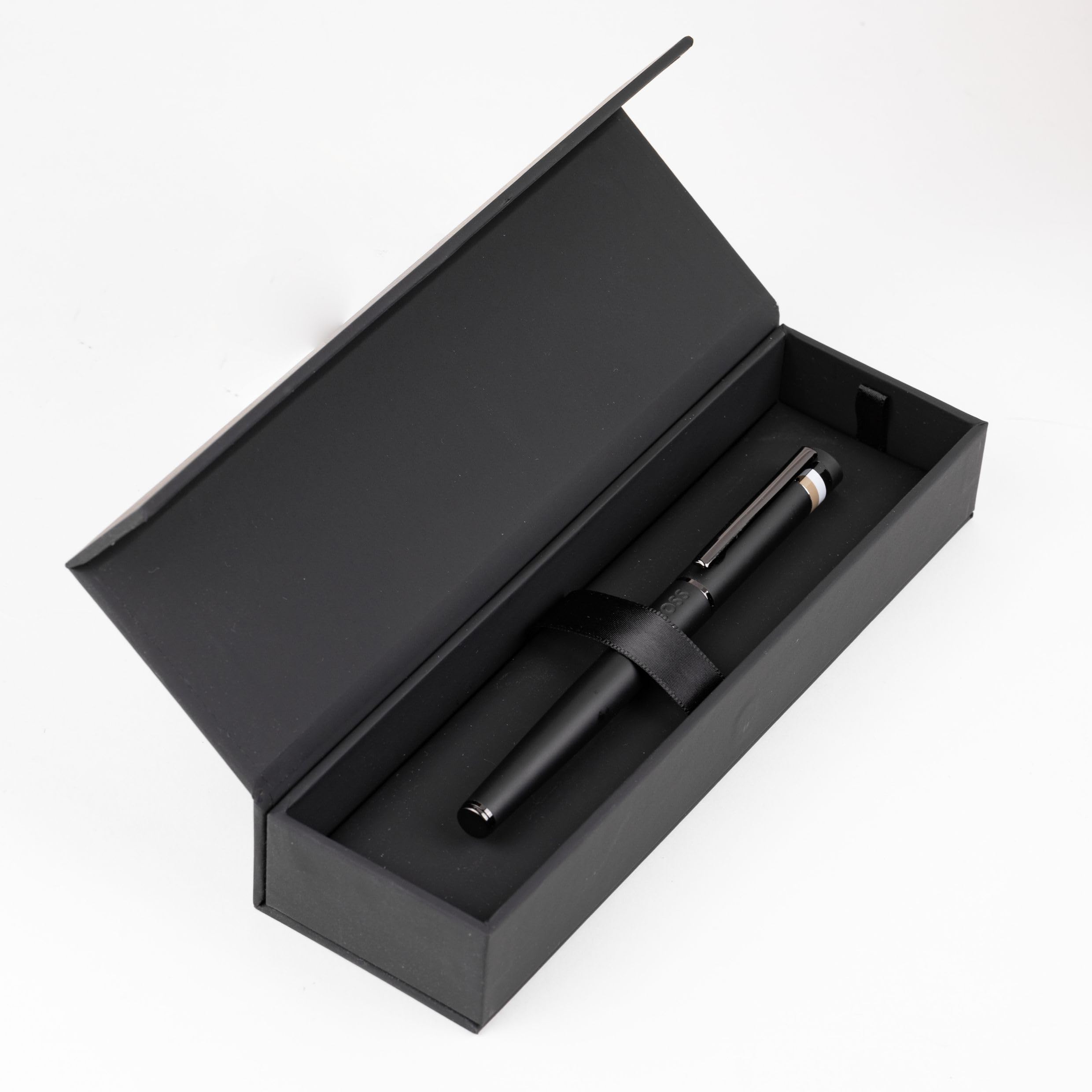 Hugo Boss Stylo Plume Loop Black Iconic