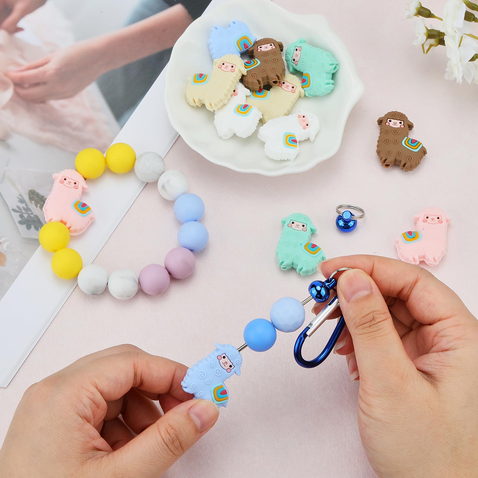 Amazon.co.jp: WEWAYSMILE 12個 動物シリコンビーズ かわいい 