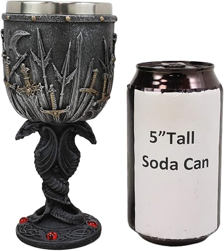 Miniatura 8 de Ebros - Juego de 2 espadas medievales de hoja de acero valyrio, cáliz de copa de vino con dragones entrelazados, tallo y trono de hierro, jarra de