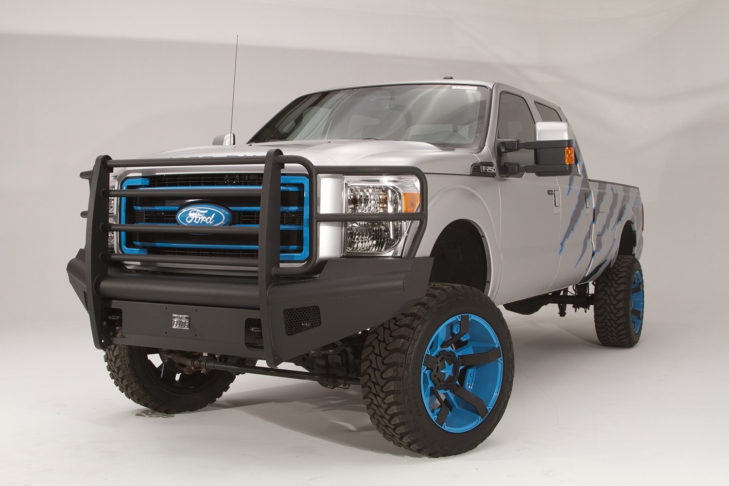 Fab Fours FS11N25601 Winch Mount