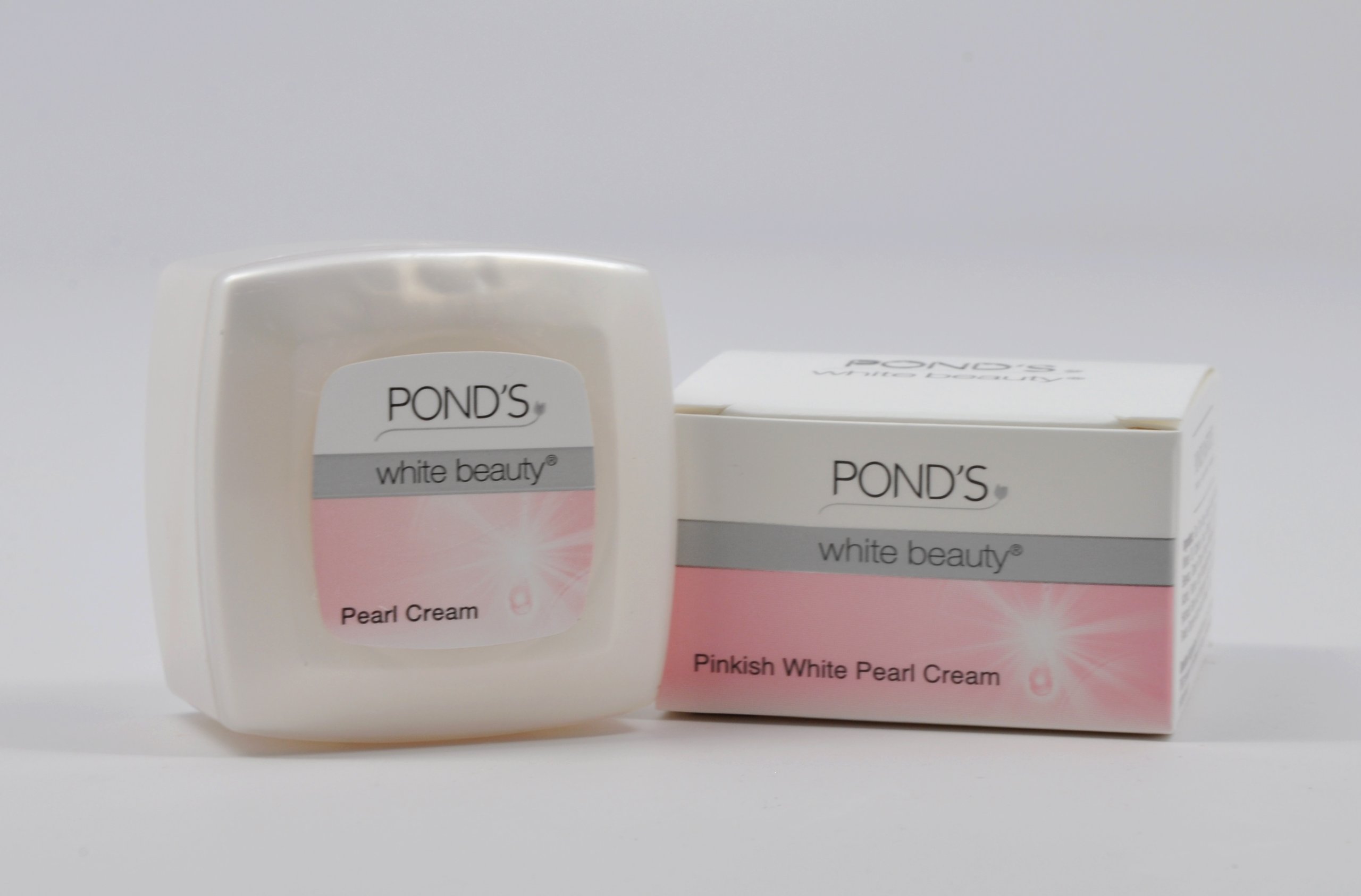 Pond's White Beauty Pearl Cream (4g)