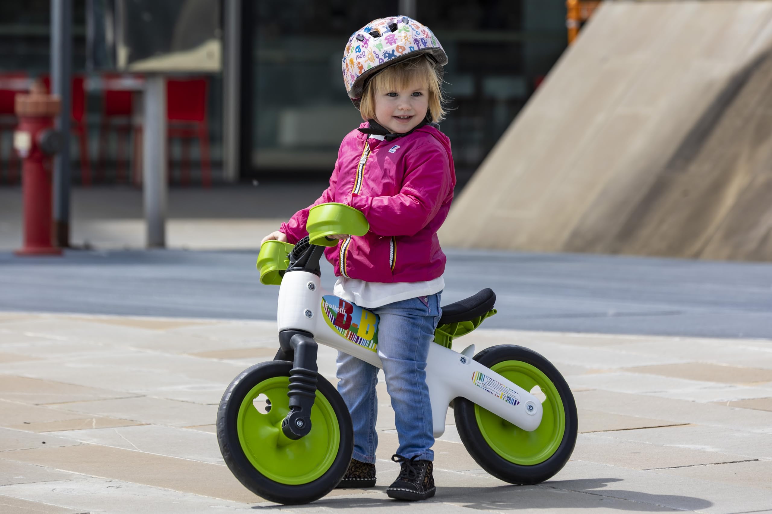 b bellelli B-Bip - Bicicletta senza Pedali - per Bambini da 2 a 5 Anni, Peso Massimo 33 kg - Utilizzo all'Interno e all'Esterno - Bianco e Rosso
