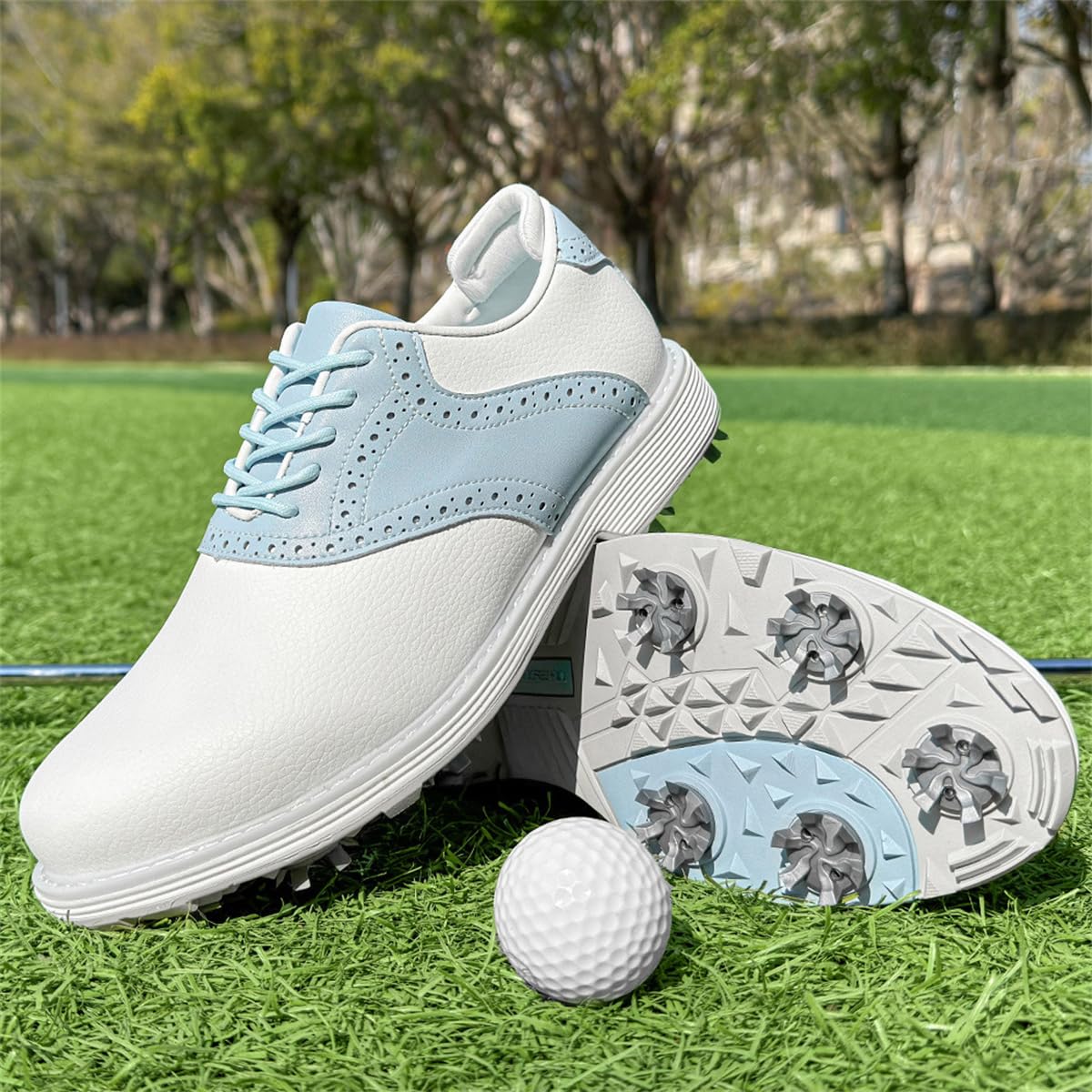 Zapatos De Golf con Clavos para Damas, Parte Superior De Cuero Impermeable Amortiguación Zapatillas De Entrenamiento Deportivo para Caminar Cómodas