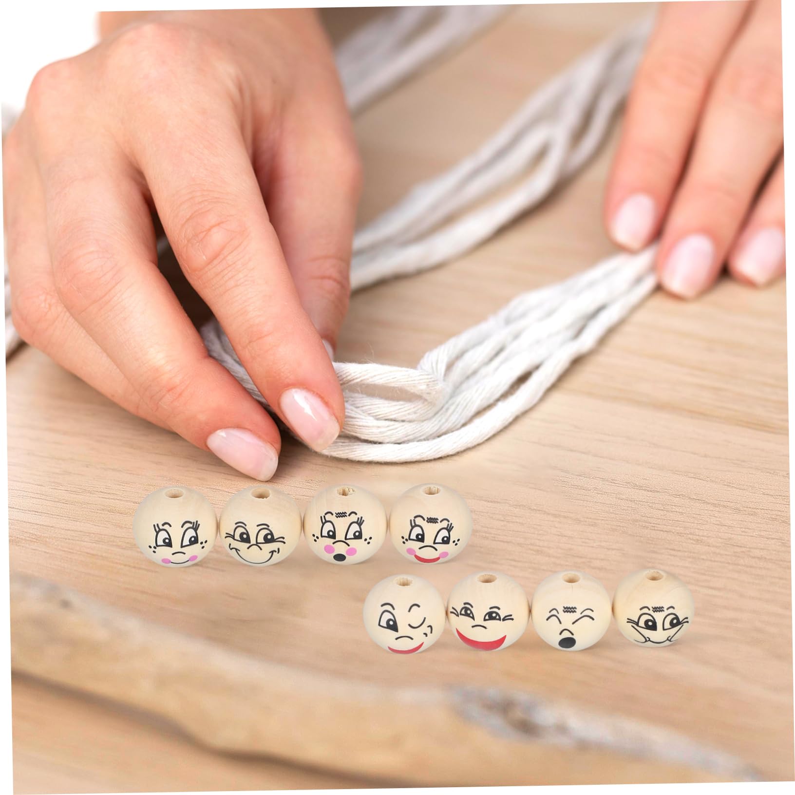 DOITOOL 2 Set Perline Legno Con Sorridente Per Decorazioni Fai Da Te Perline Rotonde Con Accessori Per Gioielli E Creazioni Artigianali 80 Pezzi*2