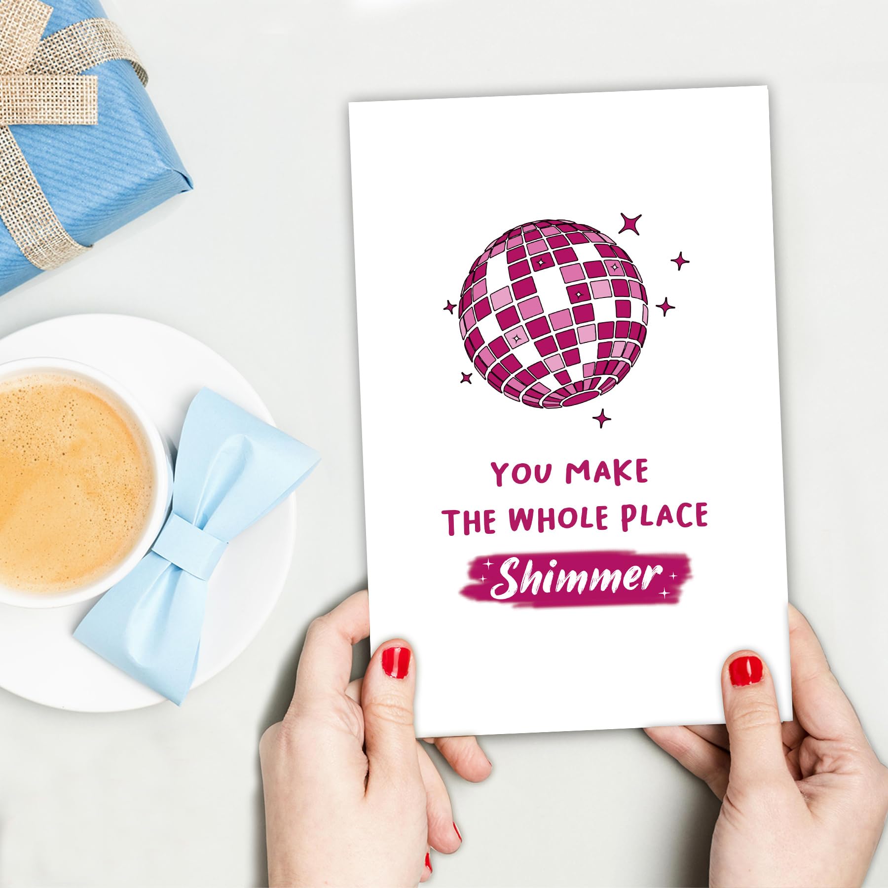 Carte D'Anniversaire Élégante Pour Fan De Taylor Swift - Carte De Vœux Chic - 127x178mm - Carton FSC - Fabriquée UK