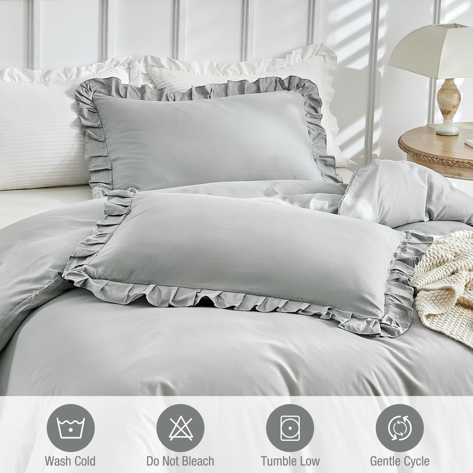 Tokokimo Set Copripiumino Matrimoniale 240x220cm, Copripiumino Matrimoniale 3 Pezzi in Microfibra Con Volant, Comprendente 1 Copripiumino 240x220 + 2 Federe 50x80, Grigio