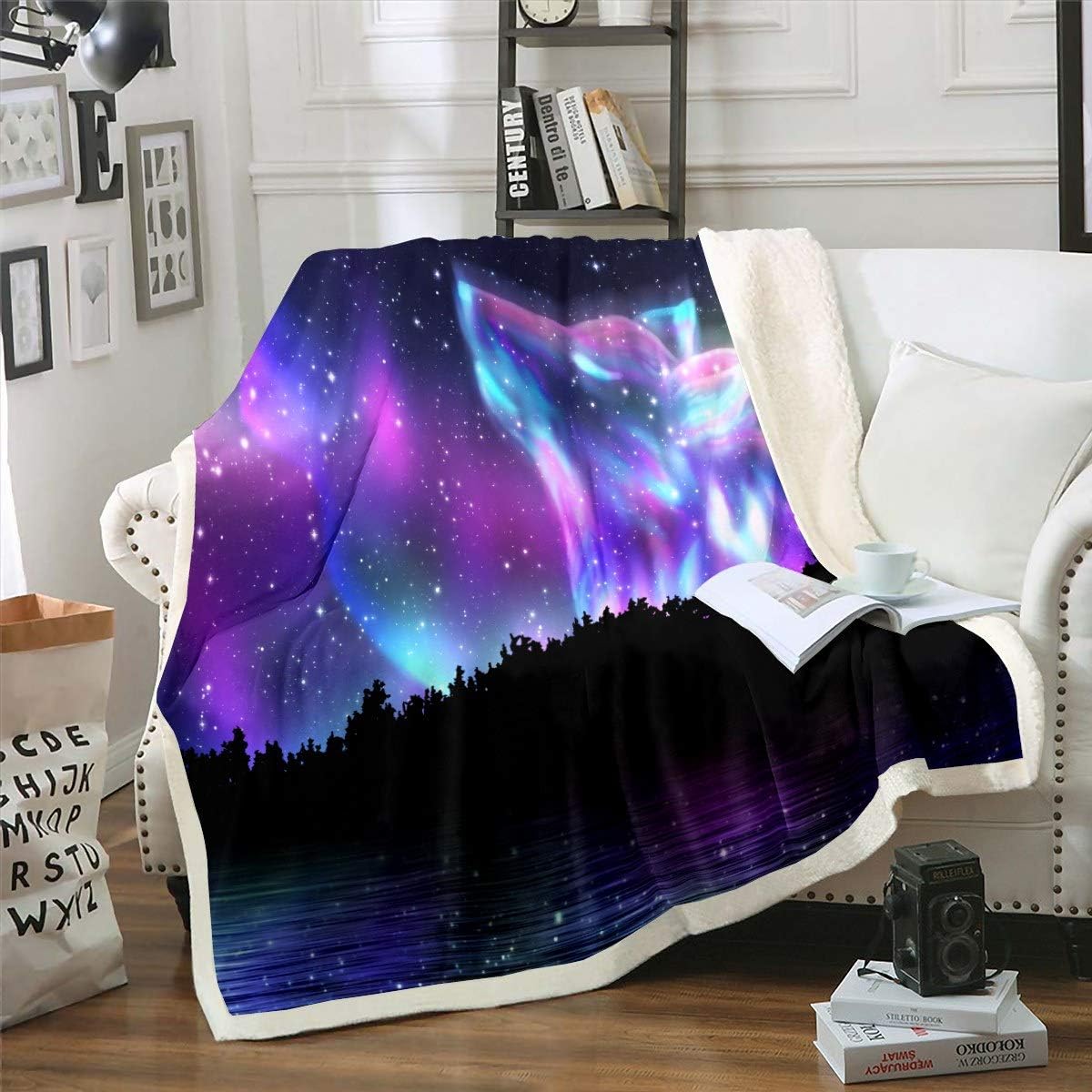 Galaxy Sherpa Blanket Wild Wolf Printed Fleece Blanket Northern Light Blanket for Couch Travel Sofa Starry Sky Aurora Air Conditioning Soft Room Decor Nature Scenery Air Conditioning Twin 60