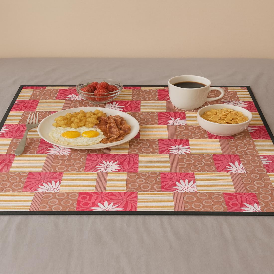 Waterproof Bed Mat - Non-Slip Food Placemat -1