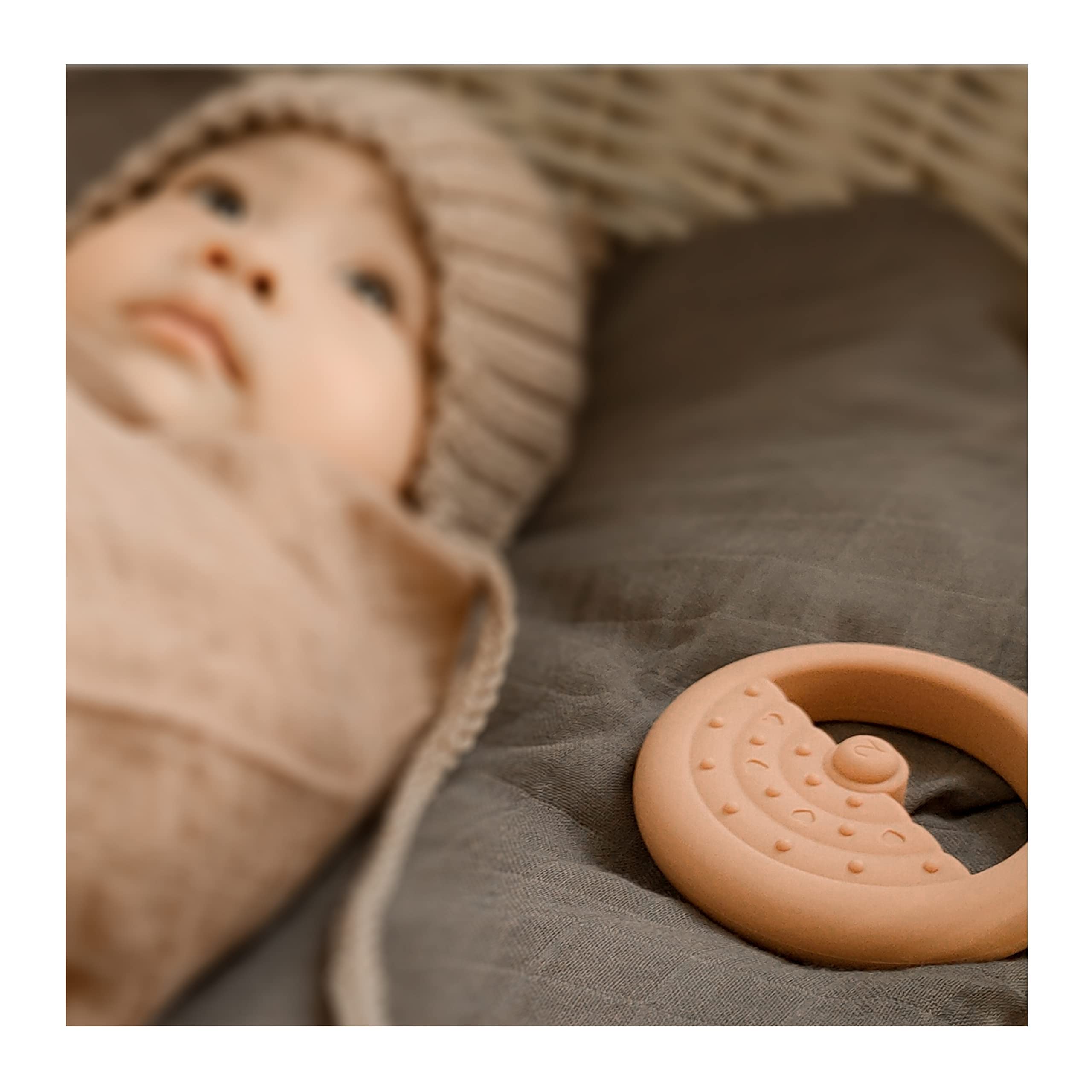 Moonkie Kreis Stapel Weiches Kinderspielzeug | Pädagogisches Lernen Baby Spielzeug | Stapelring Spielzeug für Babys Jungen und Mädchen | 7-teiliges Beißring-Set (Natur)